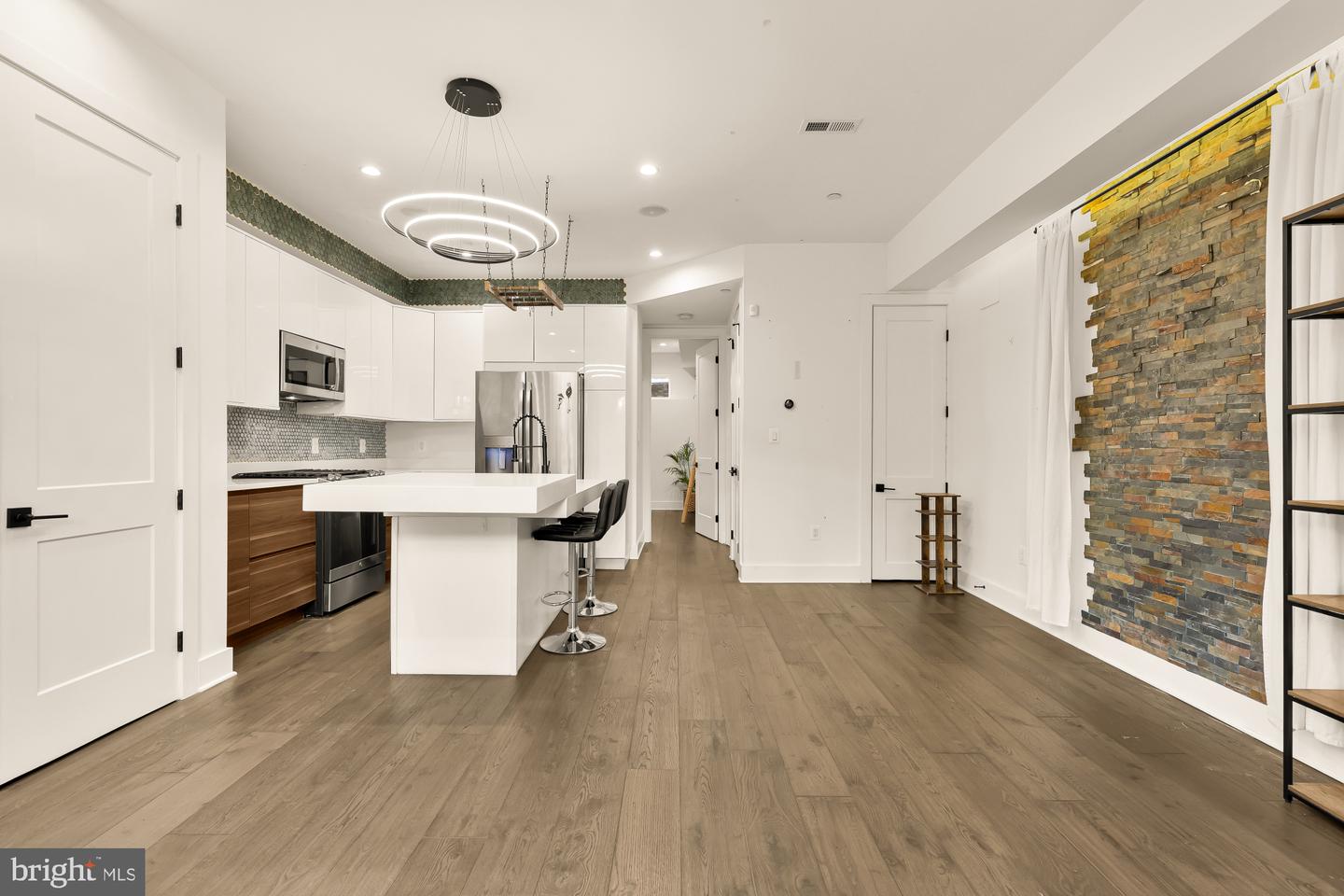 1428 MERIDIAN PL NW #1, WASHINGTON, District Of Columbia 20010, 1 Bedroom Bedrooms, ,1 BathroomBathrooms,Residential,For sale,1428 MERIDIAN PL NW #1,DCDC2225618 MLS # DCDC2225618