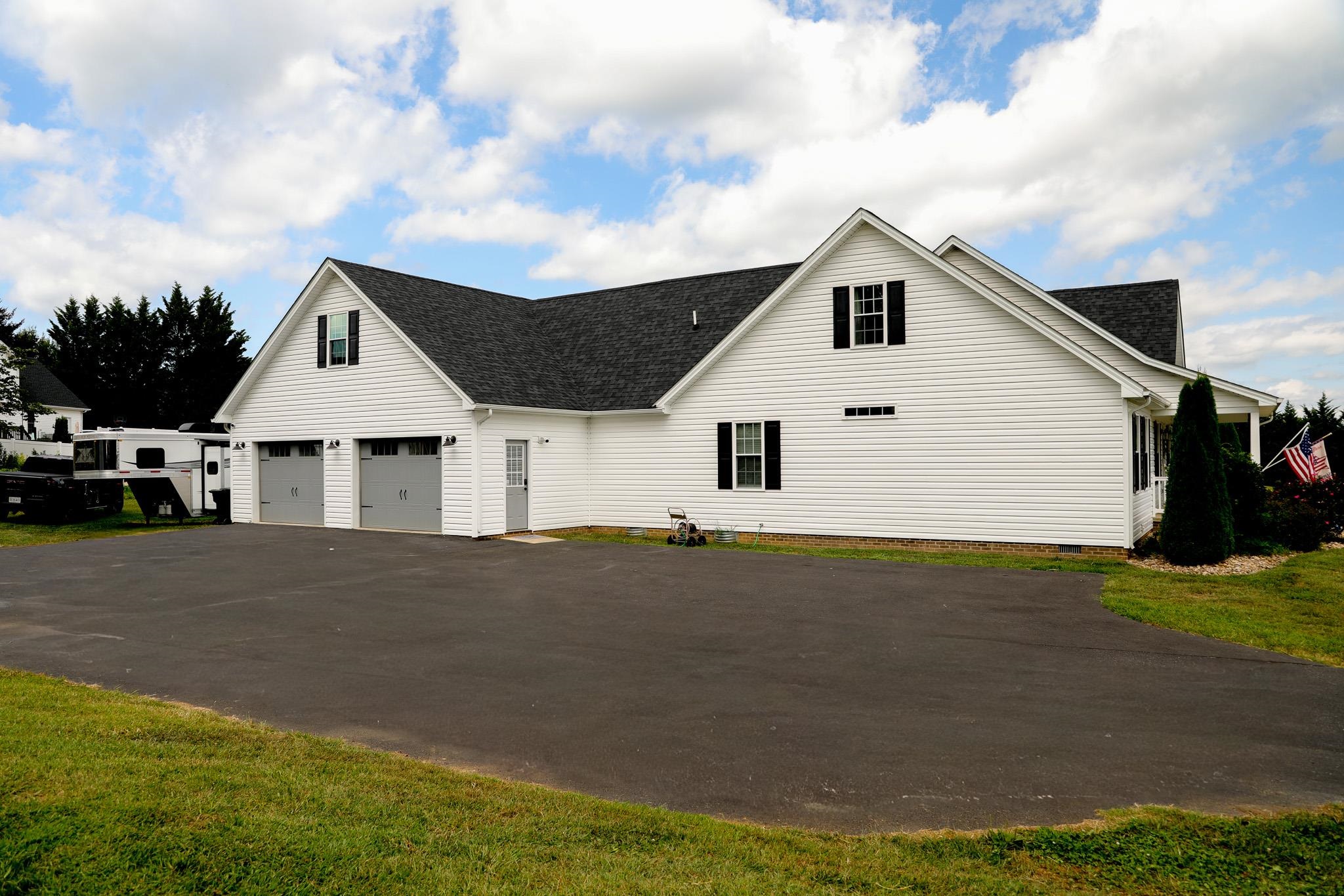 194 KIDDSVILLE RD, FISHERSVILLE, Virginia 22939, 4 Bedrooms Bedrooms, ,2 BathroomsBathrooms,Residential,194 KIDDSVILLE RD,667970 MLS # 667970