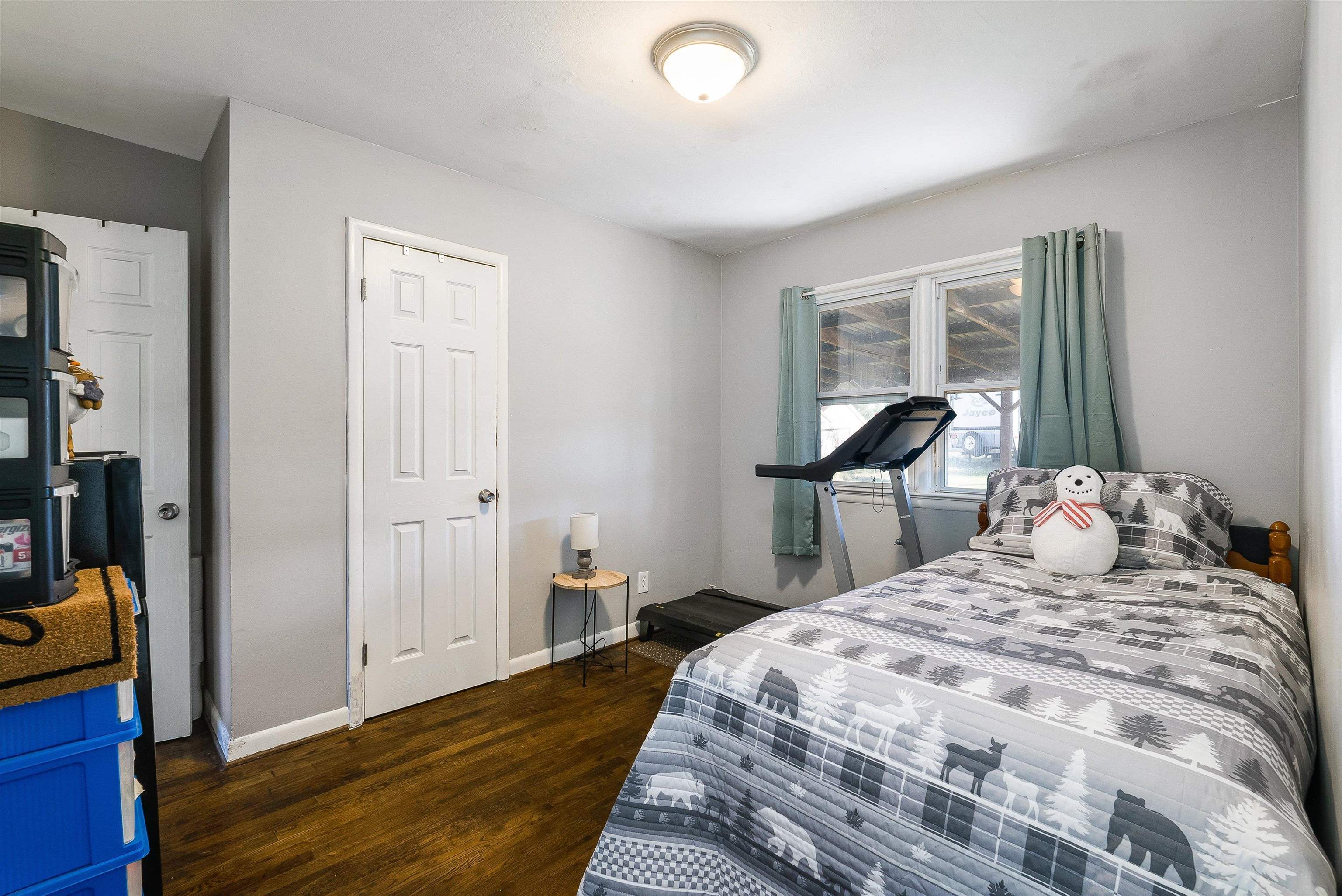 812 FLORENCE AVE, WAYNESBORO, Virginia 22980, 3 Bedrooms Bedrooms, ,1 BathroomBathrooms,Residential,812 FLORENCE AVE,671914 MLS # 671914 812 FLORENCE AVE, WAYNESBORO, Virginia 22980, 3 Bedrooms Bedrooms, ,1 BathroomBathrooms,Residential,812 FLORENCE AVE,671914 MLS # 671914