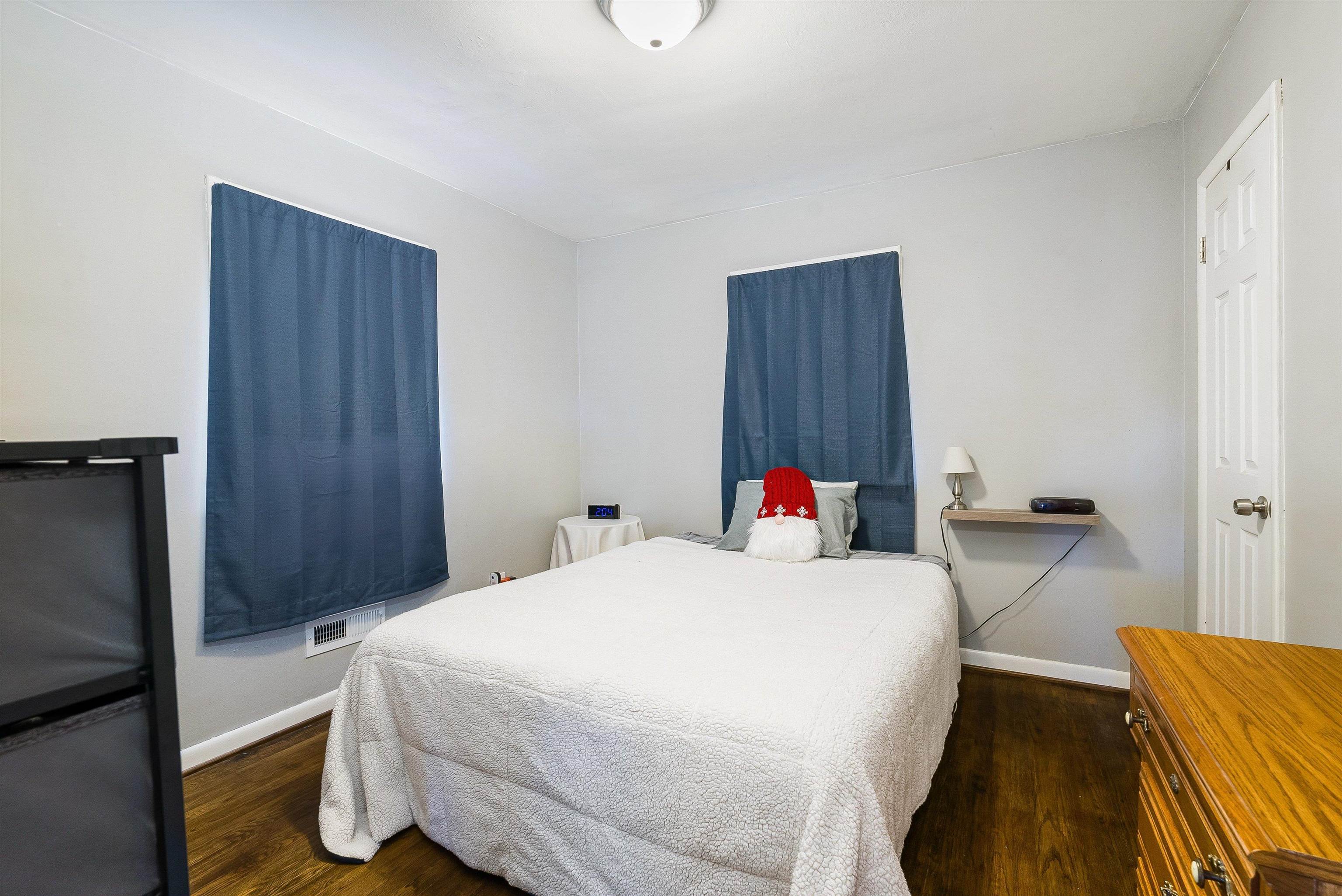 812 FLORENCE AVE, WAYNESBORO, Virginia 22980, 3 Bedrooms Bedrooms, ,1 BathroomBathrooms,Residential,812 FLORENCE AVE,671914 MLS # 671914 812 FLORENCE AVE, WAYNESBORO, Virginia 22980, 3 Bedrooms Bedrooms, ,1 BathroomBathrooms,Residential,812 FLORENCE AVE,671914 MLS # 671914