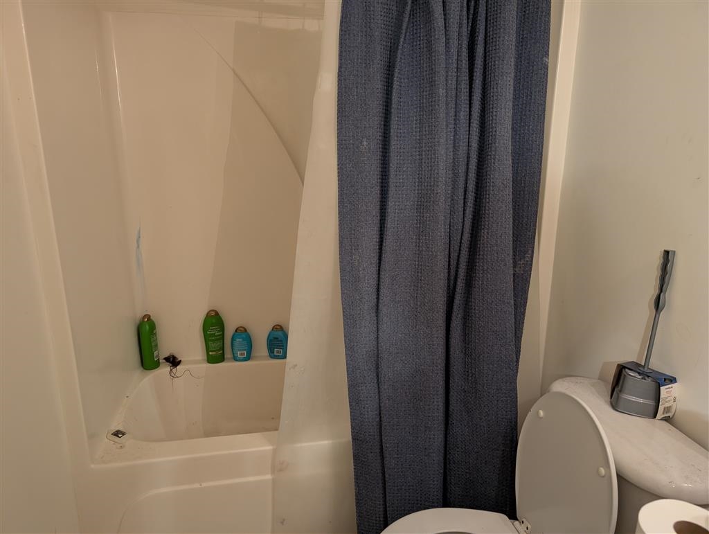 70 WINDSOR DR, FISHERSVILLE, Virginia 22939, 4 Bedrooms Bedrooms, ,3 BathroomsBathrooms,Residential,70 WINDSOR DR,671919 MLS # 671919