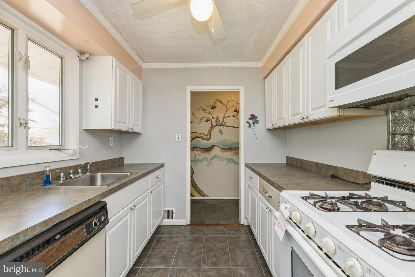 4501 APPLE TREE DR, ALEXANDRIA, Virginia 22310, 4 Bedrooms Bedrooms, ,2 BathroomsBathrooms,Residential,For sale,4501 APPLE TREE DR,VAFX2275762 MLS # VAFX2275762