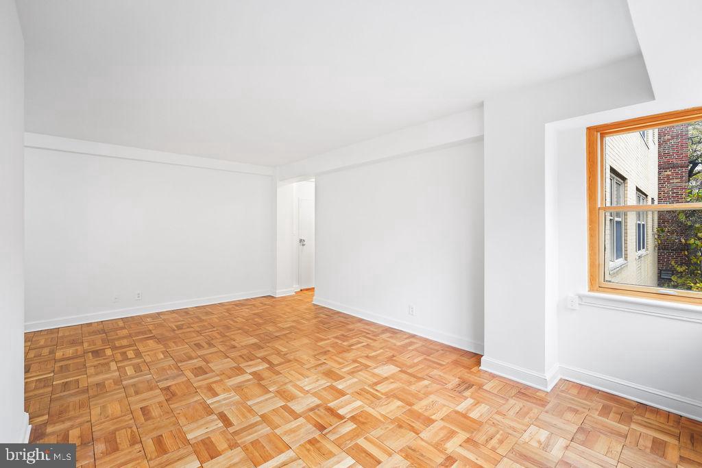 3025 ONTARIO RD NW #203, WASHINGTON, District Of Columbia 20009, 1 Bedroom Bedrooms, ,1 BathroomBathrooms,Residential,For sale,3025 ONTARIO RD NW #203,DCDC2231942 MLS # DCDC2231942