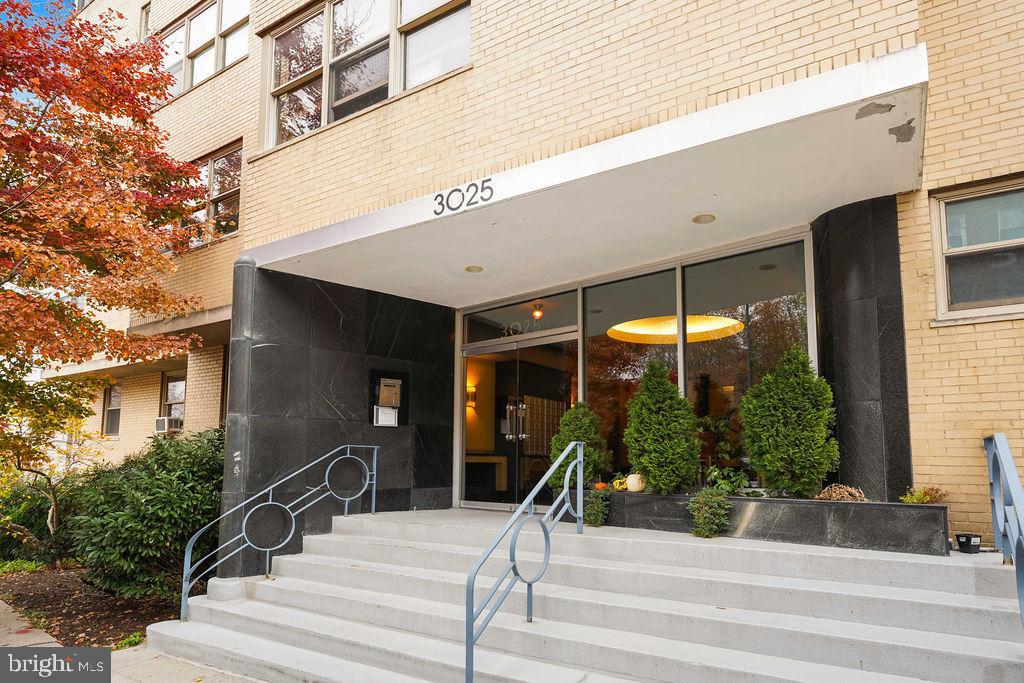 3025 ONTARIO RD NW #203, WASHINGTON, District Of Columbia 20009, 1 Bedroom Bedrooms, ,1 BathroomBathrooms,Residential,For sale,3025 ONTARIO RD NW #203,DCDC2231942 MLS # DCDC2231942
