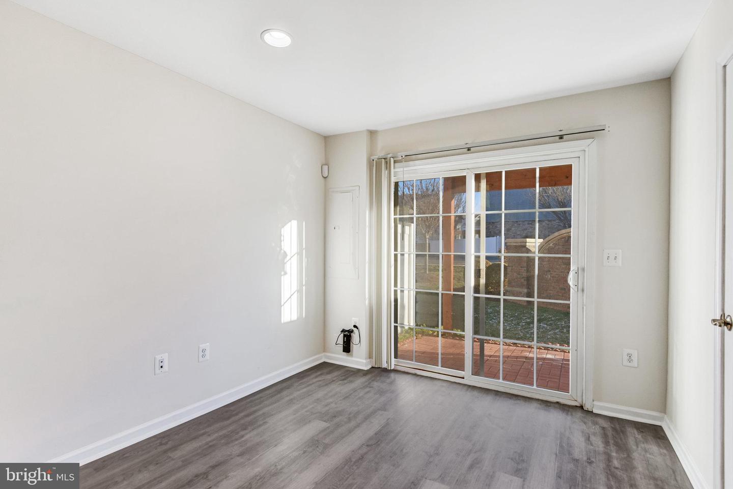 8393 SCOTLAND LOOP, MANASSAS, Virginia 20109, 3 Bedrooms Bedrooms, ,3 BathroomsBathrooms,Residential,For sale,8393 SCOTLAND LOOP,VAPW2108148 MLS # VAPW2108148