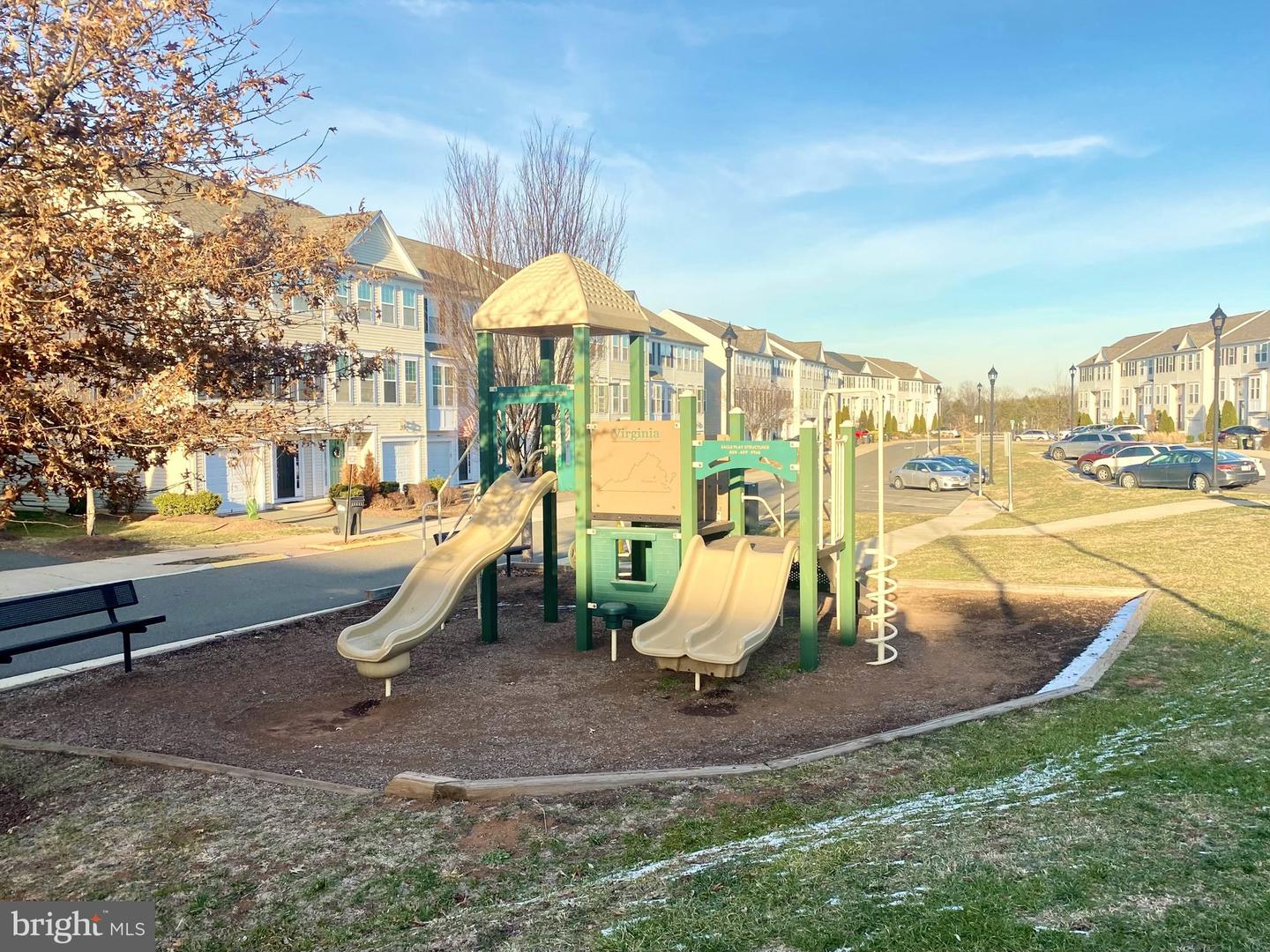 8393 SCOTLAND LOOP, MANASSAS, Virginia 20109, 3 Bedrooms Bedrooms, ,3 BathroomsBathrooms,Residential,For sale,8393 SCOTLAND LOOP,VAPW2108148 MLS # VAPW2108148