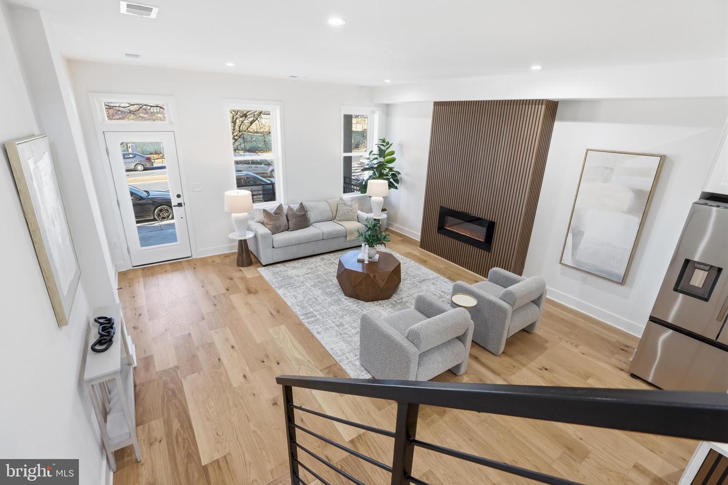 2815 NORTH CAPITOL ST NE, WASHINGTON, District Of Columbia 20002, 5 Bedrooms Bedrooms, ,3 BathroomsBathrooms,Residential,For sale,2815 NORTH CAPITOL ST NE,DCDC2233034 MLS # DCDC2233034