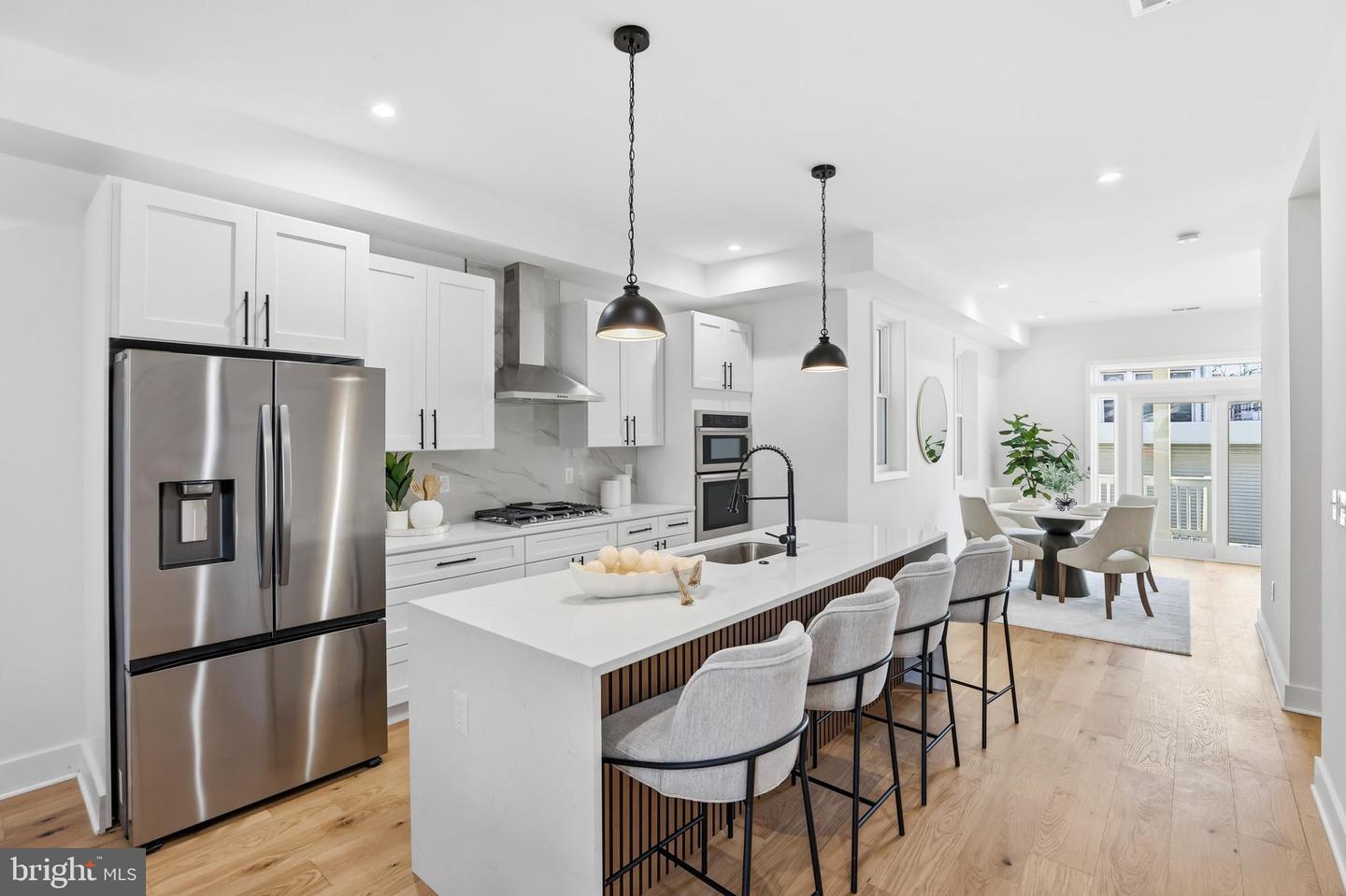 2815 NORTH CAPITOL ST NE, WASHINGTON, District Of Columbia 20002, 5 Bedrooms Bedrooms, ,3 BathroomsBathrooms,Residential,For sale,2815 NORTH CAPITOL ST NE,DCDC2233034 MLS # DCDC2233034