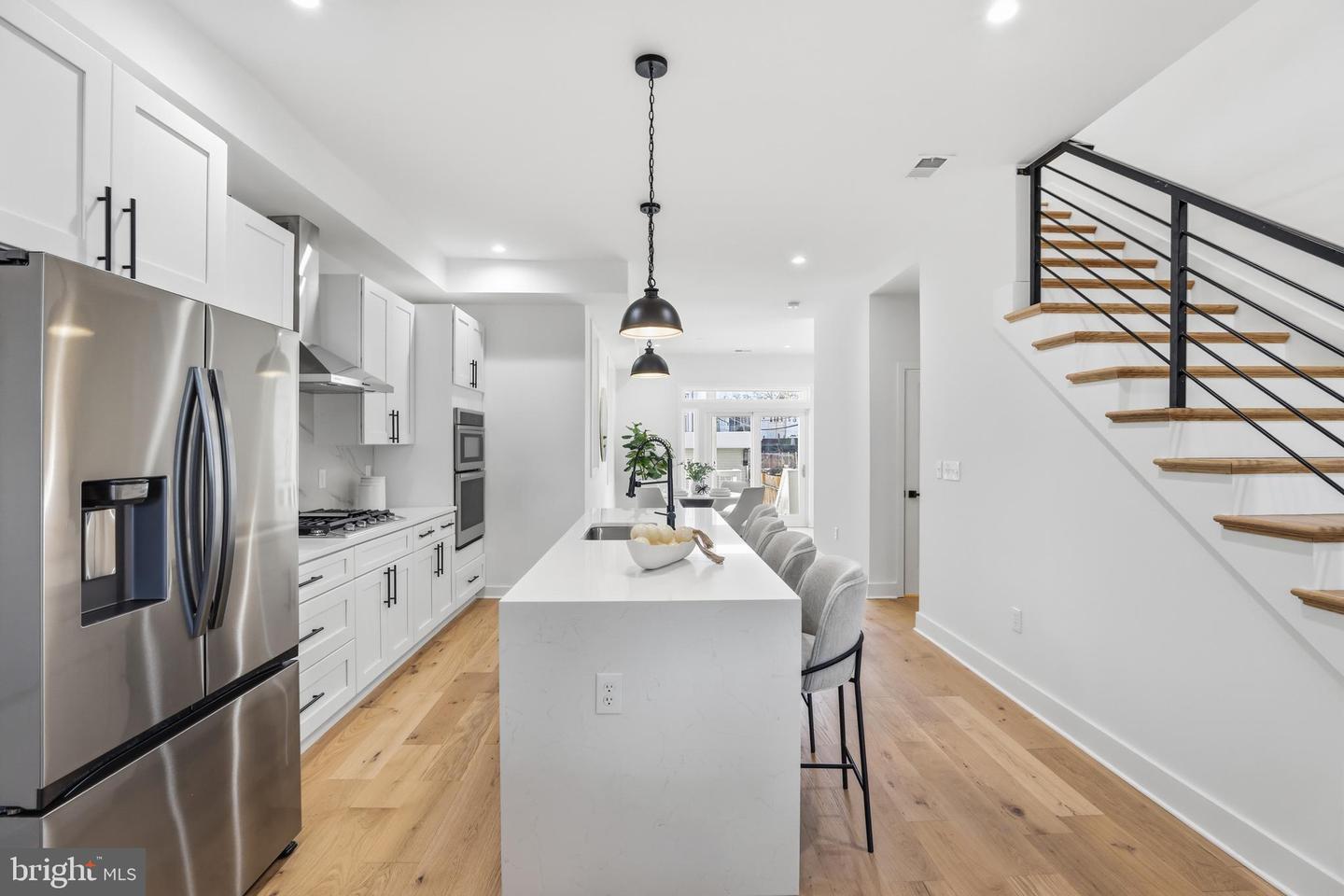 2815 NORTH CAPITOL ST NE, WASHINGTON, District Of Columbia 20002, 5 Bedrooms Bedrooms, ,3 BathroomsBathrooms,Residential,For sale,2815 NORTH CAPITOL ST NE,DCDC2233034 MLS # DCDC2233034