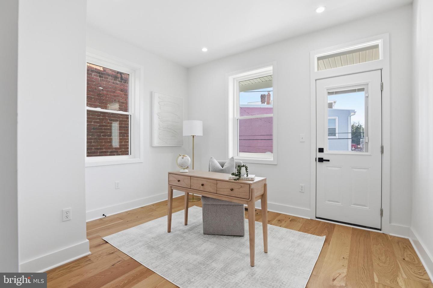 2815 NORTH CAPITOL ST NE, WASHINGTON, District Of Columbia 20002, 5 Bedrooms Bedrooms, ,3 BathroomsBathrooms,Residential,For sale,2815 NORTH CAPITOL ST NE,DCDC2233034 MLS # DCDC2233034