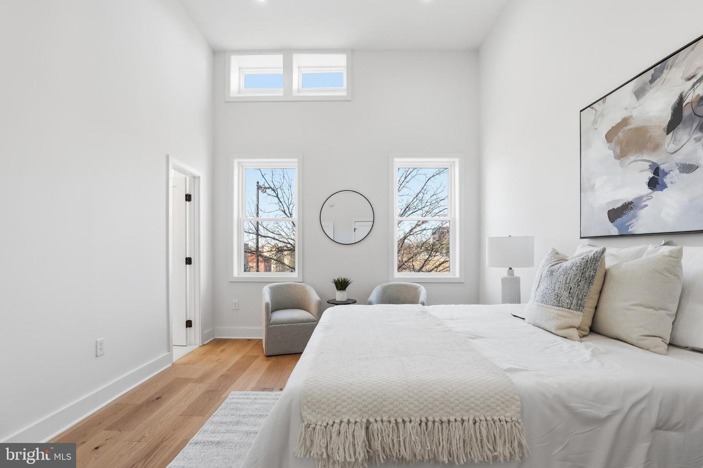 2815 NORTH CAPITOL ST NE, WASHINGTON, District Of Columbia 20002, 5 Bedrooms Bedrooms, ,3 BathroomsBathrooms,Residential,For sale,2815 NORTH CAPITOL ST NE,DCDC2233034 MLS # DCDC2233034