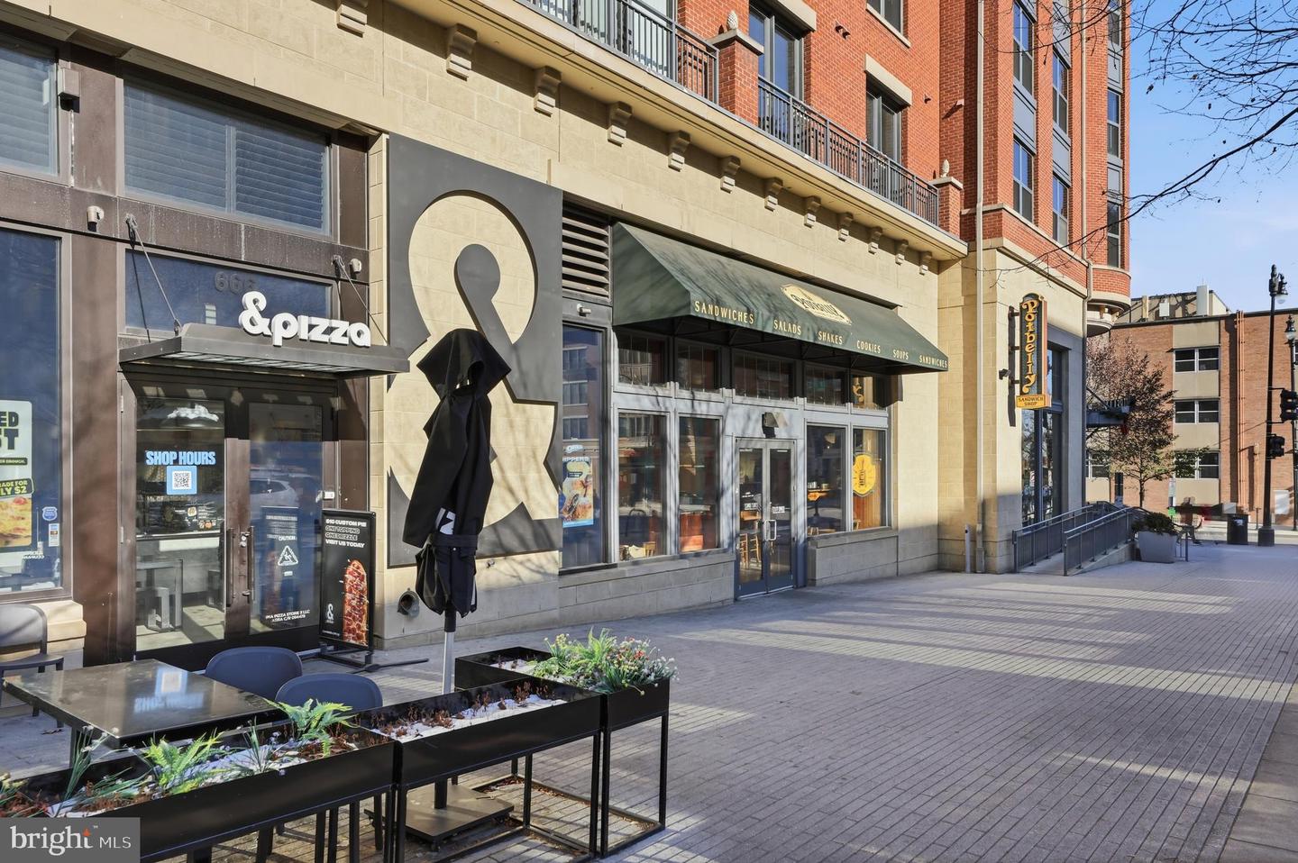 2815 NORTH CAPITOL ST NE, WASHINGTON, District Of Columbia 20002, 5 Bedrooms Bedrooms, ,3 BathroomsBathrooms,Residential,For sale,2815 NORTH CAPITOL ST NE,DCDC2233034 MLS # DCDC2233034