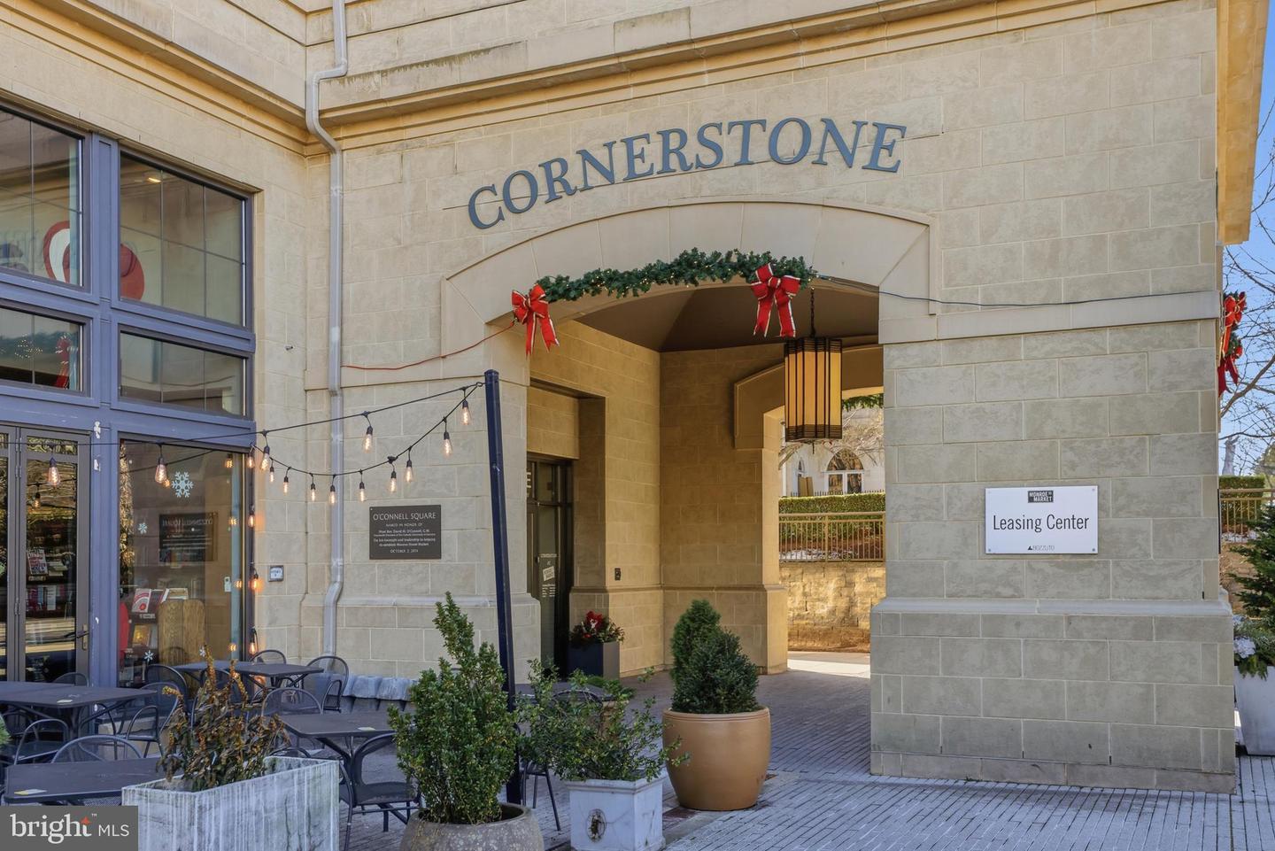 2815 NORTH CAPITOL ST NE, WASHINGTON, District Of Columbia 20002, 5 Bedrooms Bedrooms, ,3 BathroomsBathrooms,Residential,For sale,2815 NORTH CAPITOL ST NE,DCDC2233034 MLS # DCDC2233034