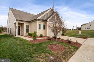 6425 HIBISCUS PATH TER, HAYMARKET, Virginia 20169, 3 Bedrooms Bedrooms, ,3 BathroomsBathrooms,Residential,For sale,6425 HIBISCUS PATH TER,VAPW2108426 MLS # VAPW2108426