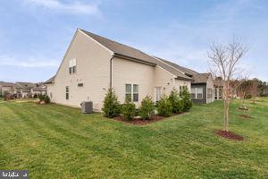 6425 HIBISCUS PATH TER, HAYMARKET, Virginia 20169, 3 Bedrooms Bedrooms, ,3 BathroomsBathrooms,Residential,For sale,6425 HIBISCUS PATH TER,VAPW2108426 MLS # VAPW2108426