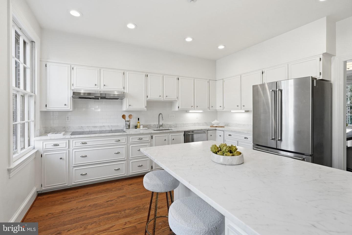 3402 R ST NW, WASHINGTON, District Of Columbia 20007, 4 Bedrooms Bedrooms, ,3 BathroomsBathrooms,Residential,For sale,3402 R ST NW,DCDC2233520 MLS # DCDC2233520