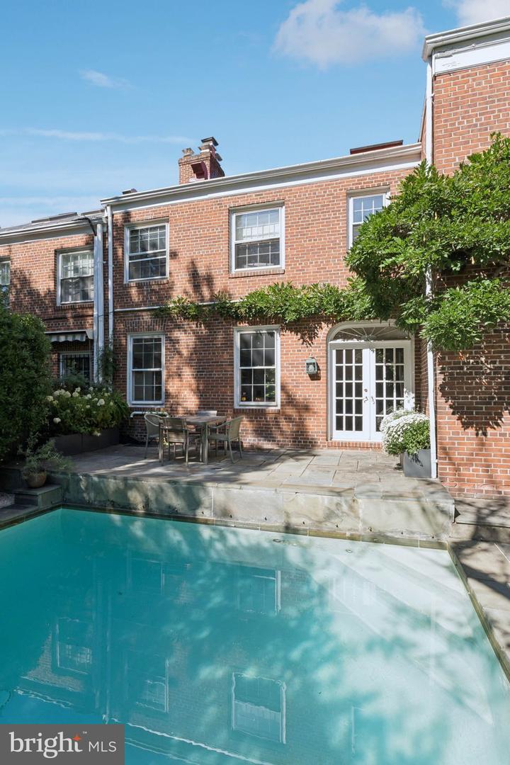 3402 R ST NW, WASHINGTON, District Of Columbia 20007, 4 Bedrooms Bedrooms, ,3 BathroomsBathrooms,Residential,For sale,3402 R ST NW,DCDC2233520 MLS # DCDC2233520