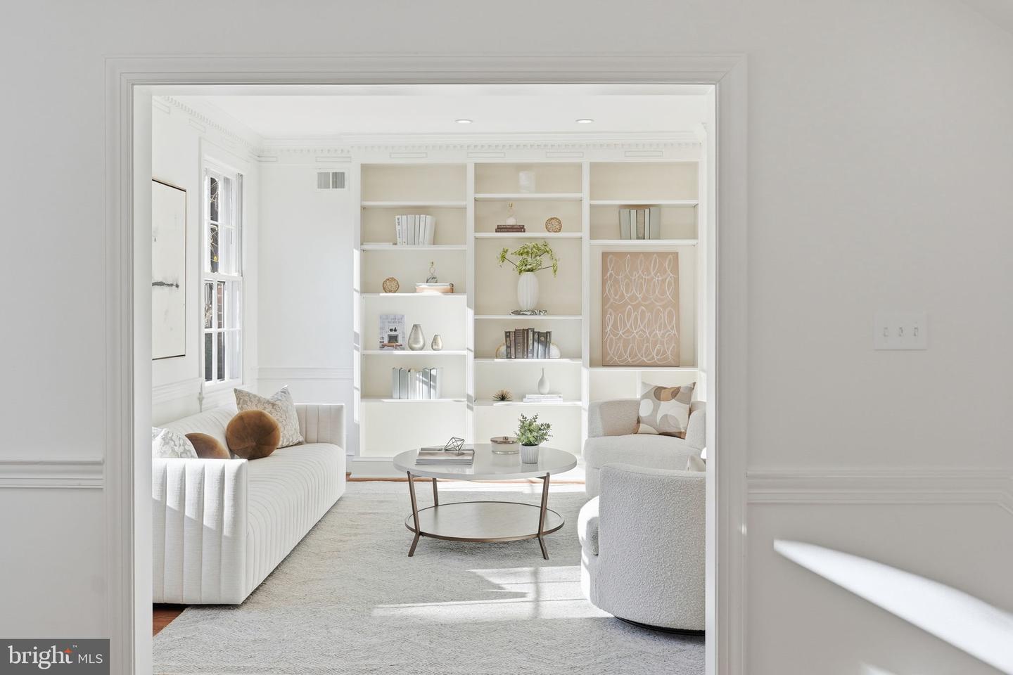 3402 R ST NW, WASHINGTON, District Of Columbia 20007, 4 Bedrooms Bedrooms, ,3 BathroomsBathrooms,Residential,For sale,3402 R ST NW,DCDC2233520 MLS # DCDC2233520