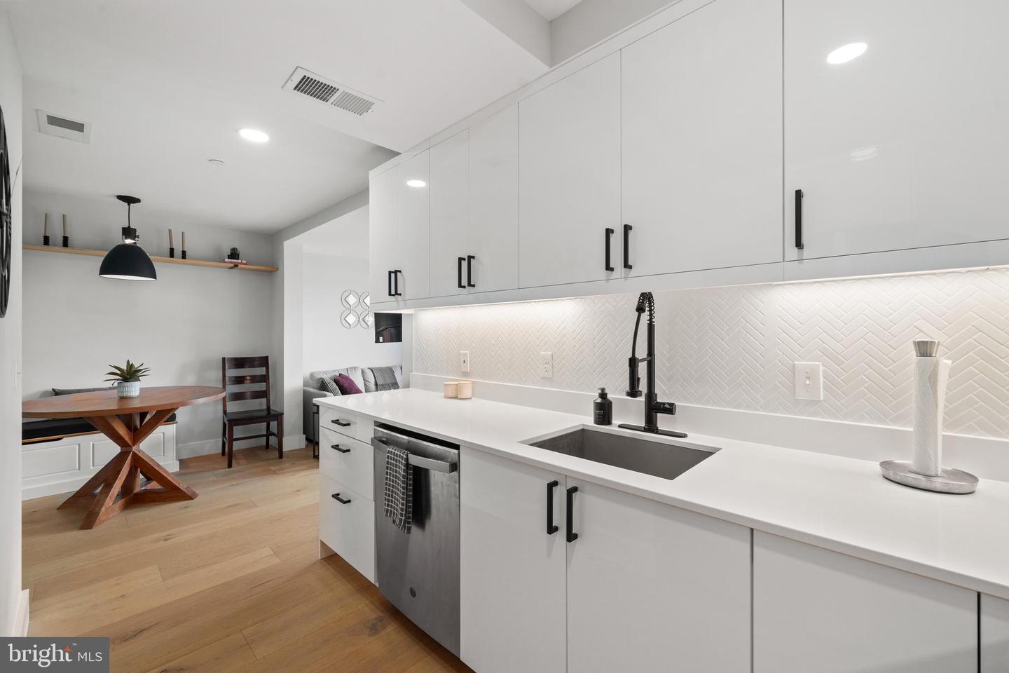 919 12TH ST NE #A305, WASHINGTON, District Of Columbia 20002, 1 Bedroom Bedrooms, ,1 BathroomBathrooms,Residential,For sale,919 12TH ST NE #A305,DCDC2233612 MLS # DCDC2233612 919 12TH ST NE #A305, WASHINGTON, District Of Columbia 20002, 1 Bedroom Bedrooms, ,1 BathroomBathrooms,Residential,For sale,919 12TH ST NE #A305,DCDC2233612 MLS # DCDC2233612