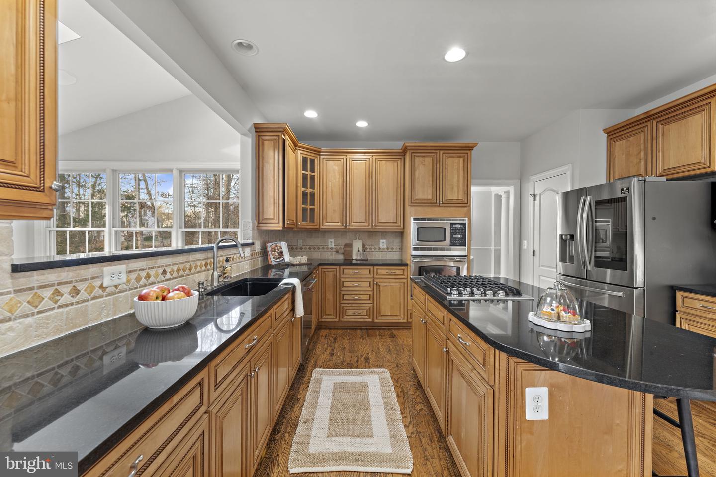 15509 MELLON CT, HAYMARKET, Virginia 20169, 5 Bedrooms Bedrooms, ,4 BathroomsBathrooms,Residential,For sale,15509 MELLON CT,VAPW2108702 MLS # VAPW2108702 15509 MELLON CT, HAYMARKET, Virginia 20169, 5 Bedrooms Bedrooms, ,4 BathroomsBathrooms,Residential,For sale,15509 MELLON CT,VAPW2108702 MLS # VAPW2108702