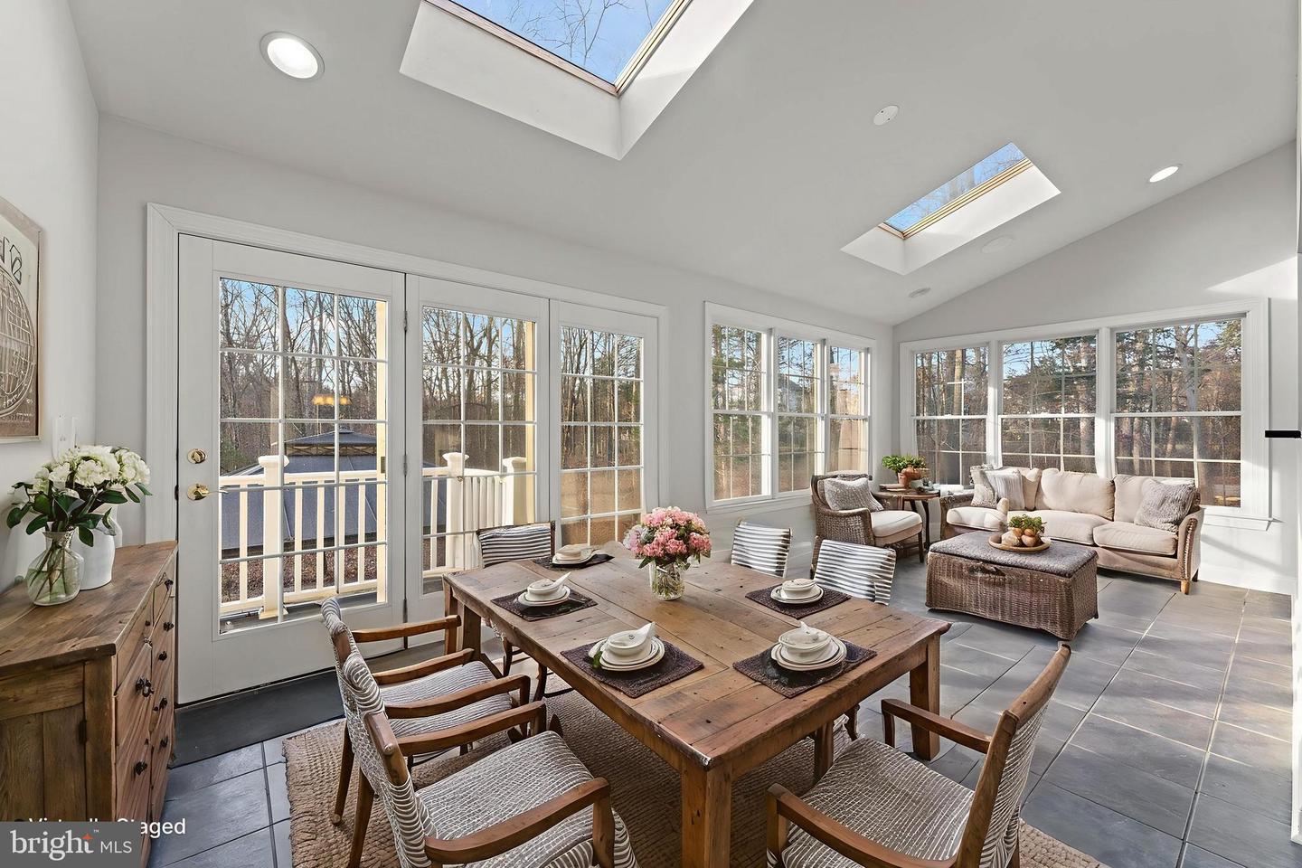 15509 MELLON CT, HAYMARKET, Virginia 20169, 5 Bedrooms Bedrooms, ,4 BathroomsBathrooms,Residential,For sale,15509 MELLON CT,VAPW2108702 MLS # VAPW2108702 15509 MELLON CT, HAYMARKET, Virginia 20169, 5 Bedrooms Bedrooms, ,4 BathroomsBathrooms,Residential,For sale,15509 MELLON CT,VAPW2108702 MLS # VAPW2108702