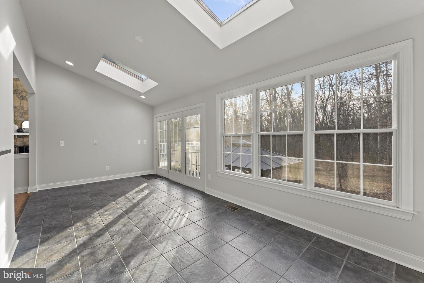 15509 MELLON CT, HAYMARKET, Virginia 20169, 5 Bedrooms Bedrooms, ,4 BathroomsBathrooms,Residential,For sale,15509 MELLON CT,VAPW2108702 MLS # VAPW2108702 15509 MELLON CT, HAYMARKET, Virginia 20169, 5 Bedrooms Bedrooms, ,4 BathroomsBathrooms,Residential,For sale,15509 MELLON CT,VAPW2108702 MLS # VAPW2108702