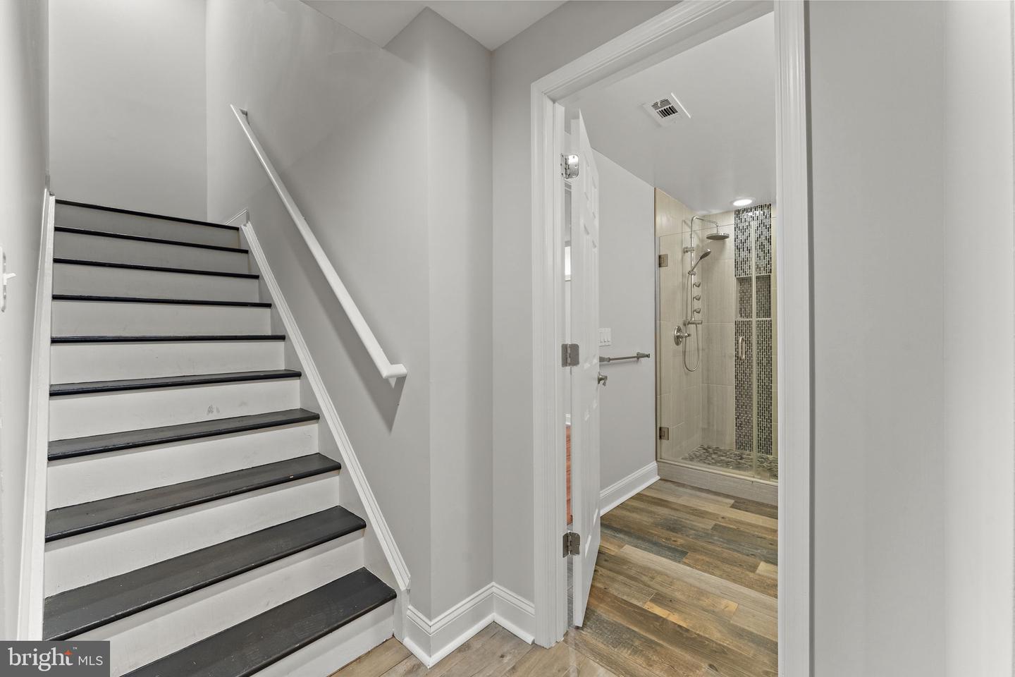 15509 MELLON CT, HAYMARKET, Virginia 20169, 5 Bedrooms Bedrooms, ,4 BathroomsBathrooms,Residential,For sale,15509 MELLON CT,VAPW2108702 MLS # VAPW2108702 15509 MELLON CT, HAYMARKET, Virginia 20169, 5 Bedrooms Bedrooms, ,4 BathroomsBathrooms,Residential,For sale,15509 MELLON CT,VAPW2108702 MLS # VAPW2108702