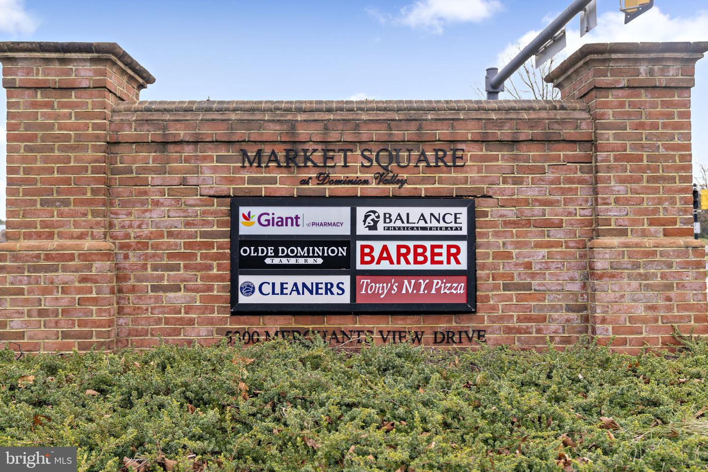 15509 MELLON CT, HAYMARKET, Virginia 20169, 5 Bedrooms Bedrooms, ,4 BathroomsBathrooms,Residential,For sale,15509 MELLON CT,VAPW2108702 MLS # VAPW2108702 15509 MELLON CT, HAYMARKET, Virginia 20169, 5 Bedrooms Bedrooms, ,4 BathroomsBathrooms,Residential,For sale,15509 MELLON CT,VAPW2108702 MLS # VAPW2108702