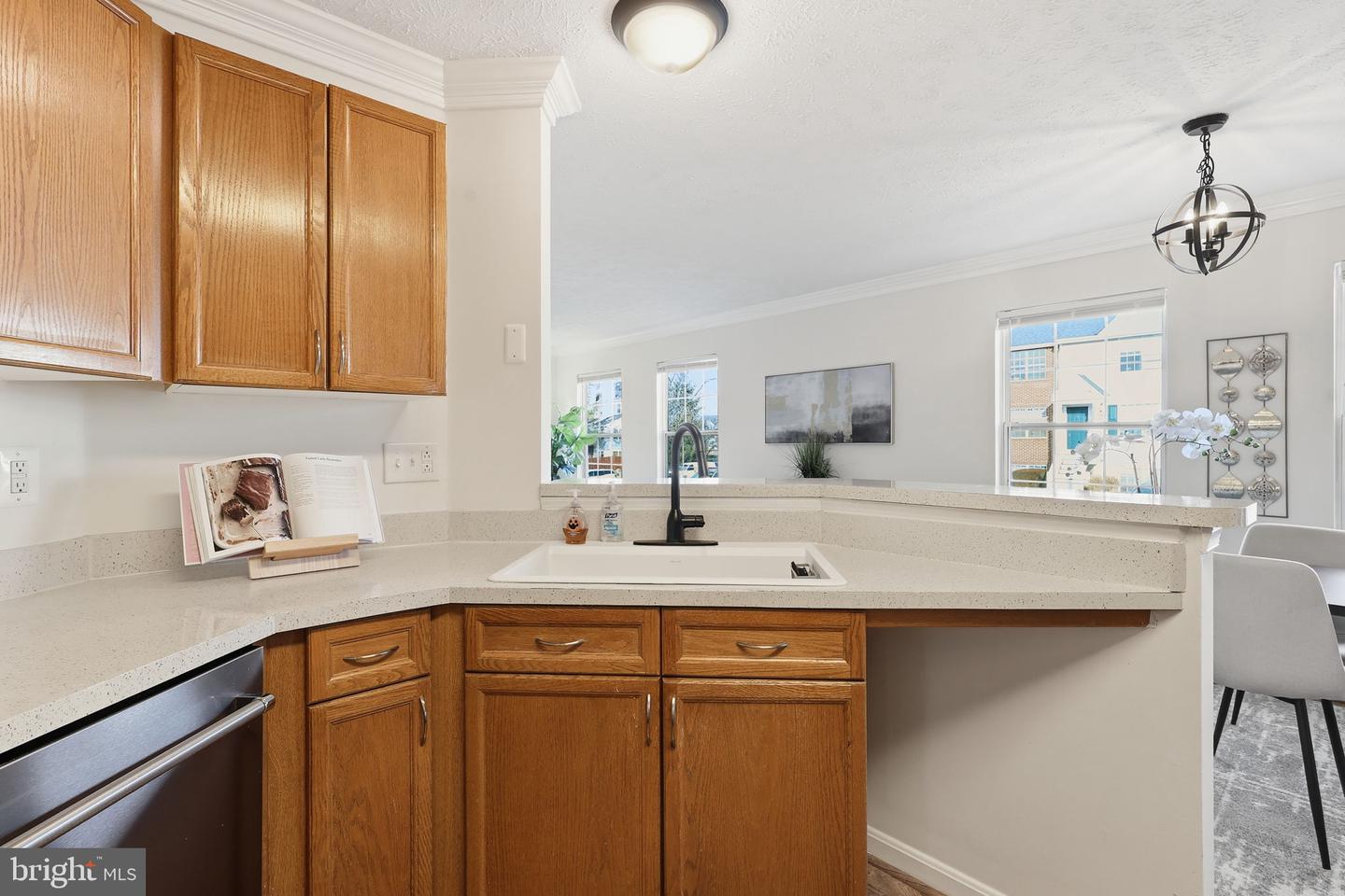 7960 CALVARY CT, MANASSAS, Virginia 20109, 3 Bedrooms Bedrooms, ,3 BathroomsBathrooms,Residential,For sale,7960 CALVARY CT,VAPW2108808 MLS # VAPW2108808