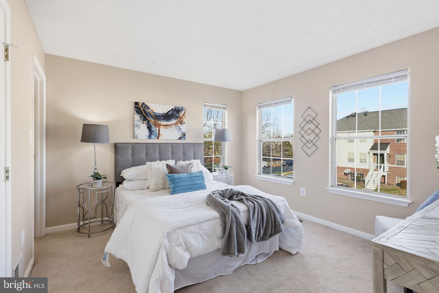 7960 CALVARY CT, MANASSAS, Virginia 20109, 3 Bedrooms Bedrooms, ,3 BathroomsBathrooms,Residential,For sale,7960 CALVARY CT,VAPW2108808 MLS # VAPW2108808