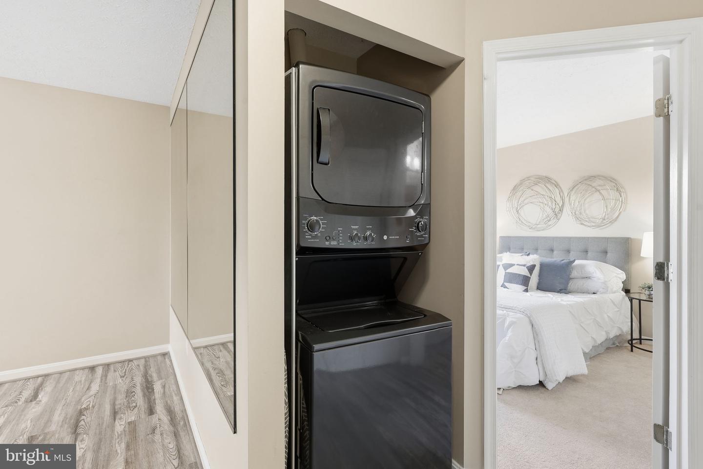 7960 CALVARY CT, MANASSAS, Virginia 20109, 3 Bedrooms Bedrooms, ,3 BathroomsBathrooms,Residential,For sale,7960 CALVARY CT,VAPW2108808 MLS # VAPW2108808