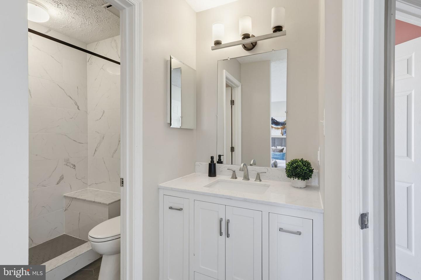 7960 CALVARY CT, MANASSAS, Virginia 20109, 3 Bedrooms Bedrooms, ,3 BathroomsBathrooms,Residential,For sale,7960 CALVARY CT,VAPW2108808 MLS # VAPW2108808