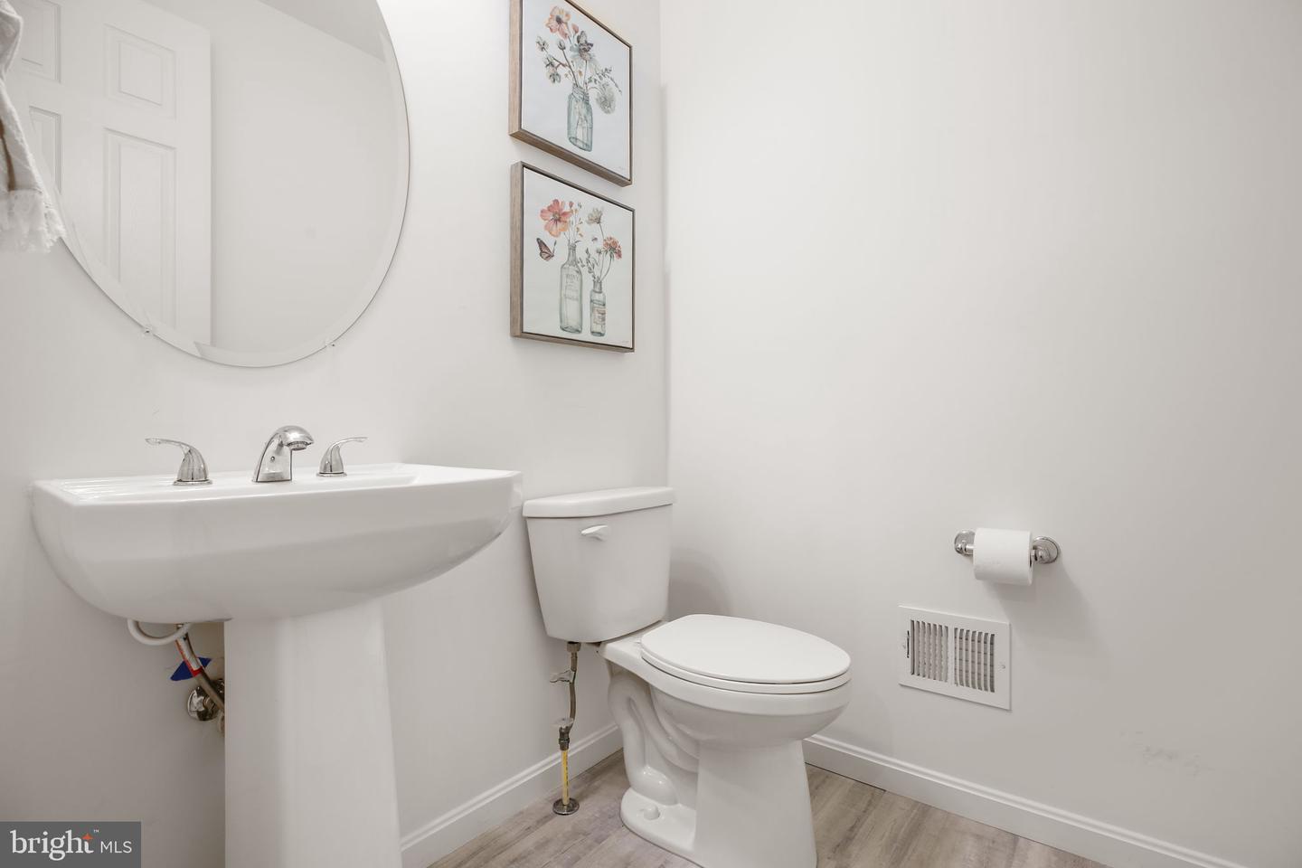 108 HIBISCUS DR, STAFFORD, Virginia 22554, 6 Bedrooms Bedrooms, ,4 BathroomsBathrooms,Residential,For sale,108 HIBISCUS DR,VAST2044664 MLS # VAST2044664