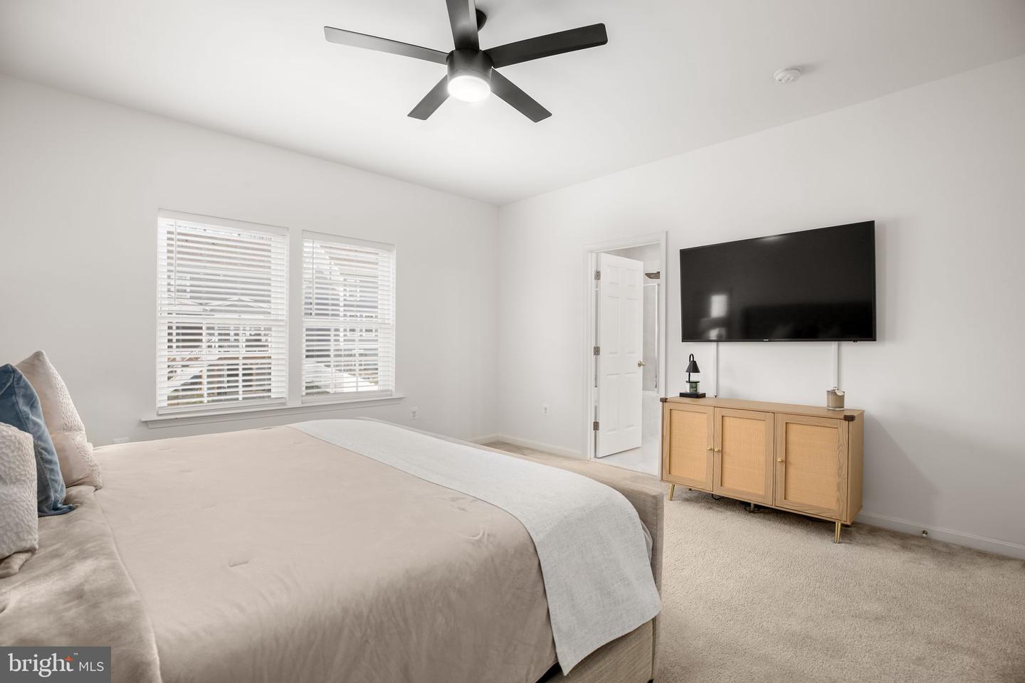 108 HIBISCUS DR, STAFFORD, Virginia 22554, 6 Bedrooms Bedrooms, ,4 BathroomsBathrooms,Residential,For sale,108 HIBISCUS DR,VAST2044664 MLS # VAST2044664