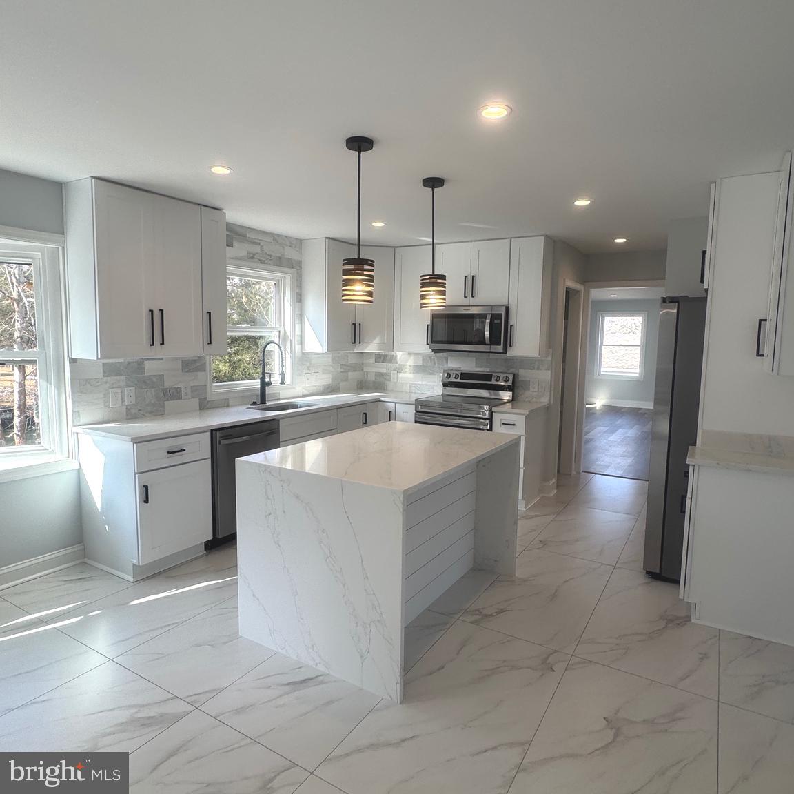 1002 POTOMAC DR, STAFFORD, Virginia 22554, 5 Bedrooms Bedrooms, ,3 BathroomsBathrooms,Residential,For sale,1002 POTOMAC DR,VAST2044668 MLS # VAST2044668