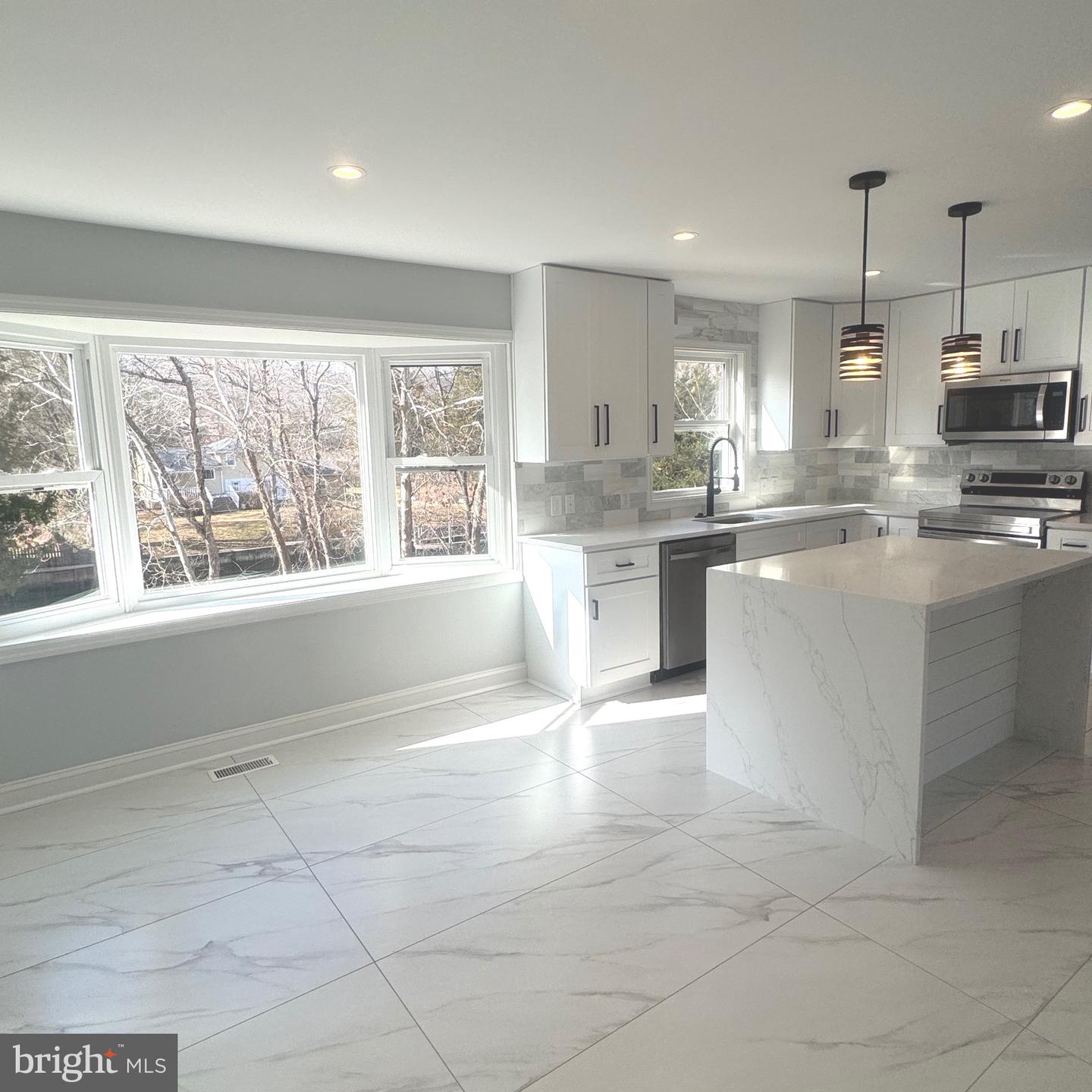 1002 POTOMAC DR, STAFFORD, Virginia 22554, 5 Bedrooms Bedrooms, ,3 BathroomsBathrooms,Residential,For sale,1002 POTOMAC DR,VAST2044668 MLS # VAST2044668