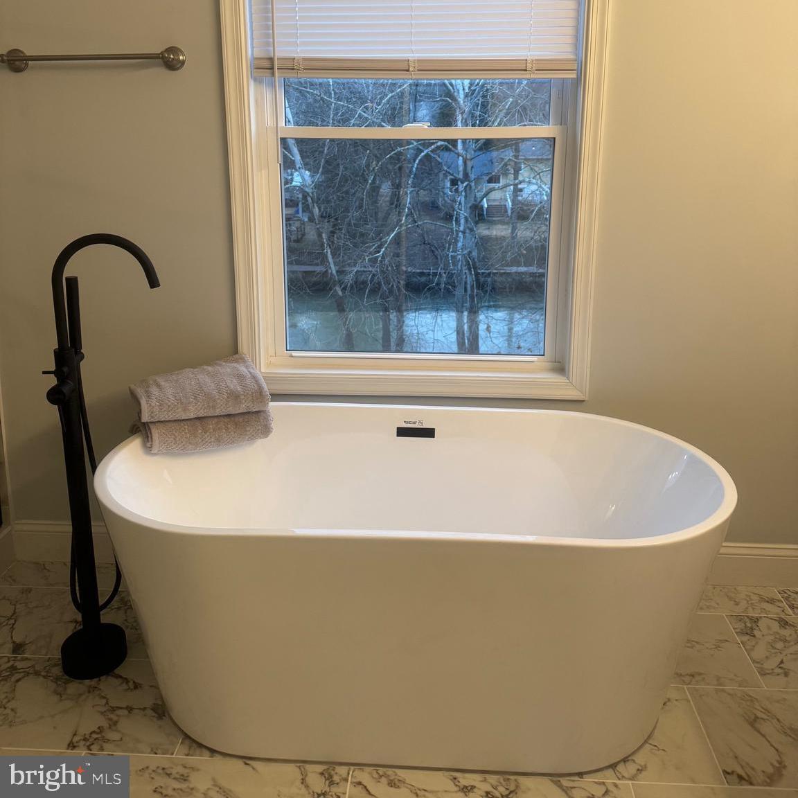 1002 POTOMAC DR, STAFFORD, Virginia 22554, 5 Bedrooms Bedrooms, ,3 BathroomsBathrooms,Residential,For sale,1002 POTOMAC DR,VAST2044668 MLS # VAST2044668