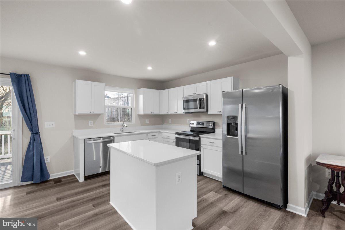 131 KENSINGTON CIR, MIDDLETOWN, Virginia 22645, 3 Bedrooms Bedrooms, 11 Rooms Rooms,2 BathroomsBathrooms,Residential,For sale,131 KENSINGTON CIR,VAFV2038426 MLS # VAFV2038426