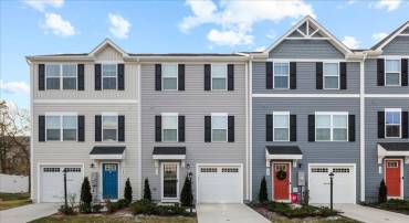 131 KENSINGTON CIR, MIDDLETOWN, Virginia 22645, 3 Bedrooms Bedrooms, 11 Rooms Rooms,2 BathroomsBathrooms,Residential,For sale,131 KENSINGTON CIR,VAFV2038426 MLS # VAFV2038426