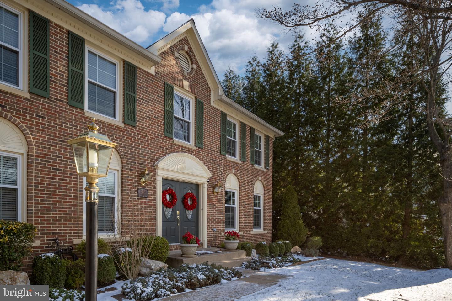 13953 OLEANDER CT, WOODBRIDGE, Virginia 22193, 6 Bedrooms Bedrooms, ,3 BathroomsBathrooms,Residential,For sale,13953 OLEANDER CT,VAPW2108974 MLS # VAPW2108974