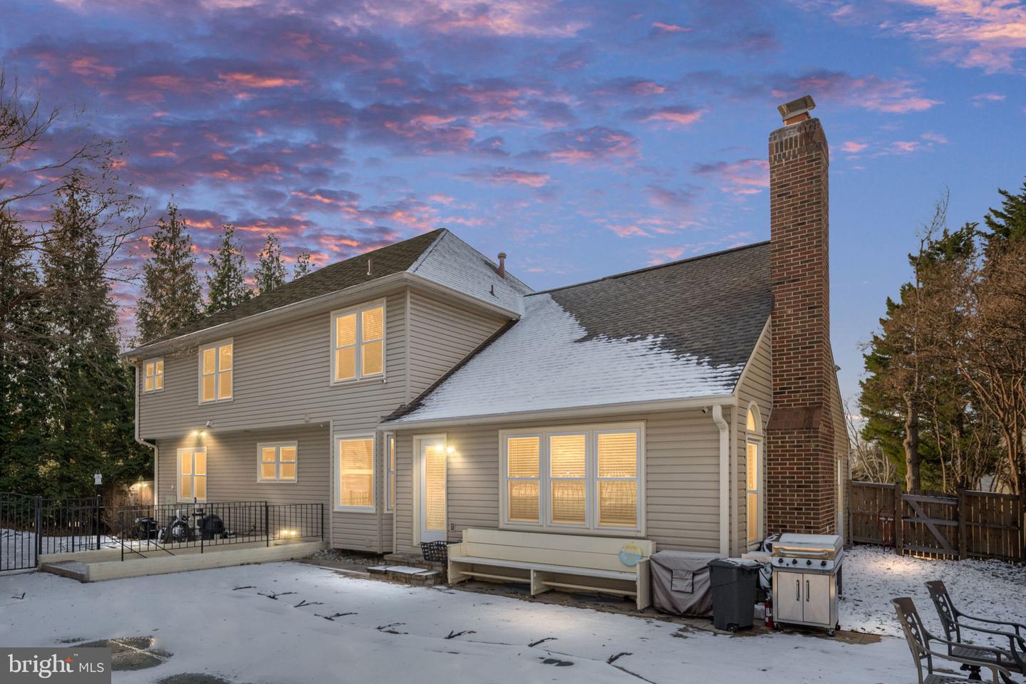 13953 OLEANDER CT, WOODBRIDGE, Virginia 22193, 6 Bedrooms Bedrooms, ,3 BathroomsBathrooms,Residential,For sale,13953 OLEANDER CT,VAPW2108974 MLS # VAPW2108974