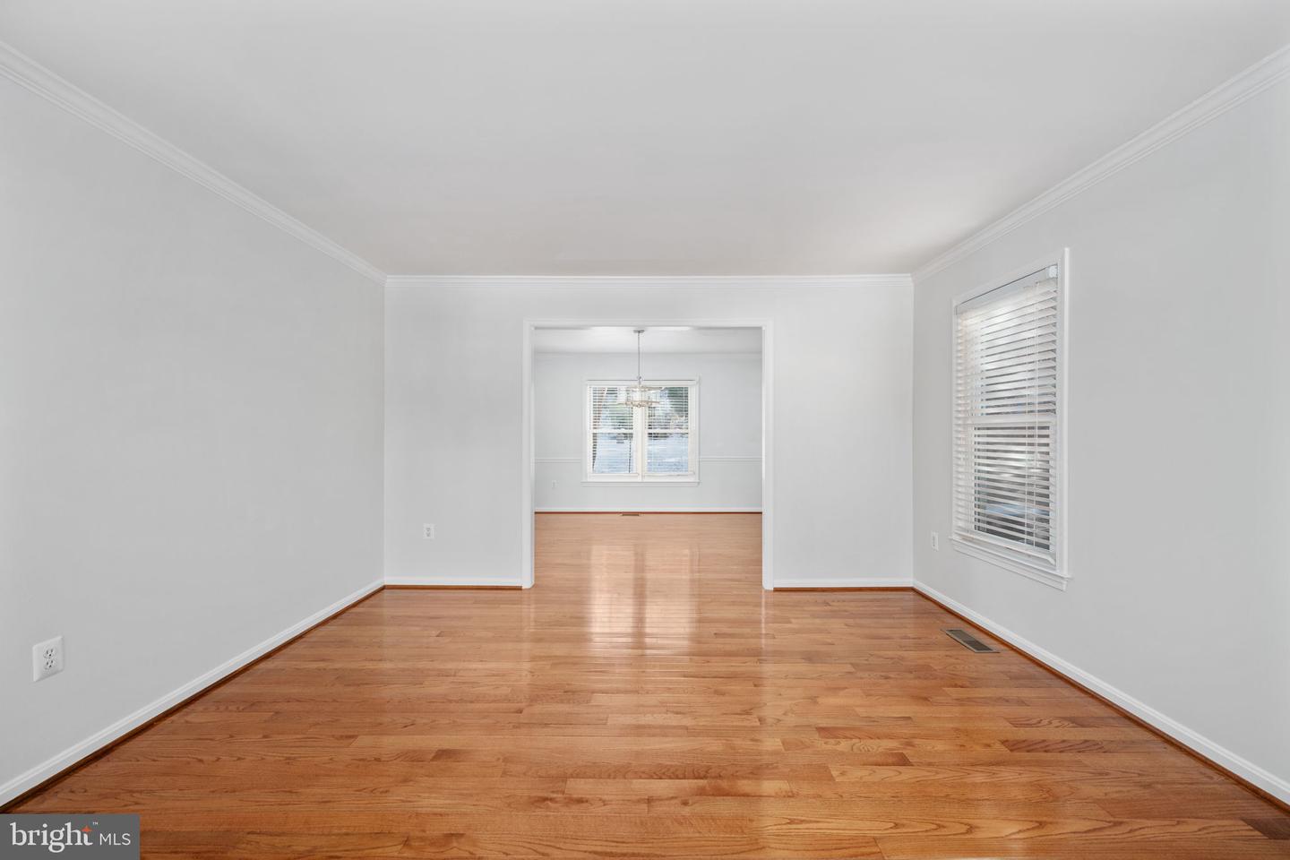 13953 OLEANDER CT, WOODBRIDGE, Virginia 22193, 6 Bedrooms Bedrooms, ,3 BathroomsBathrooms,Residential,For sale,13953 OLEANDER CT,VAPW2108974 MLS # VAPW2108974