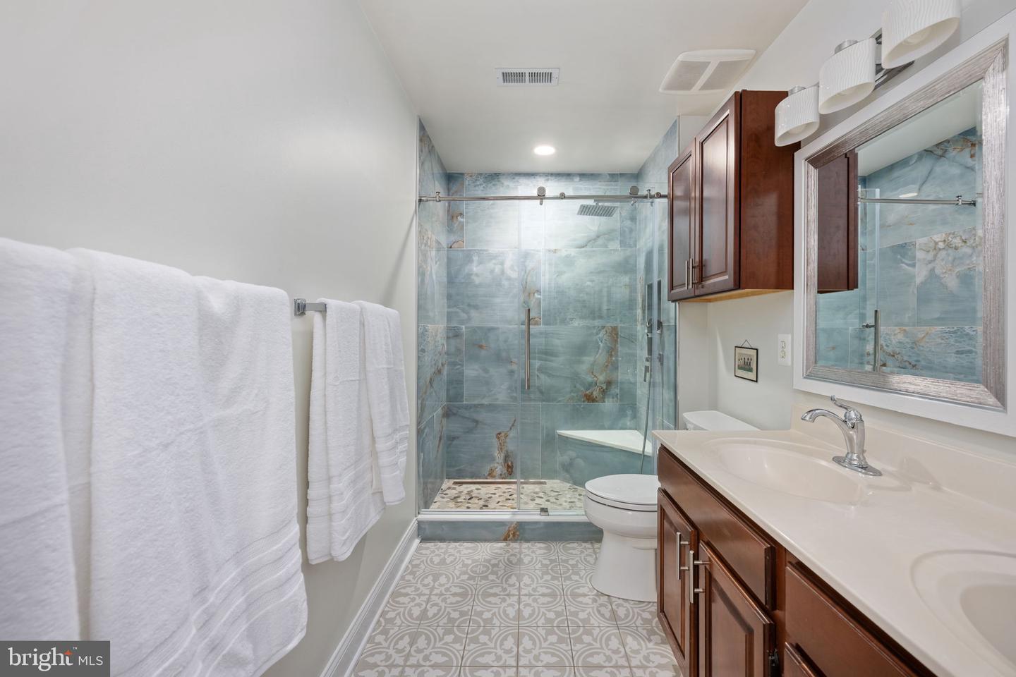 13953 OLEANDER CT, WOODBRIDGE, Virginia 22193, 6 Bedrooms Bedrooms, ,3 BathroomsBathrooms,Residential,For sale,13953 OLEANDER CT,VAPW2108974 MLS # VAPW2108974