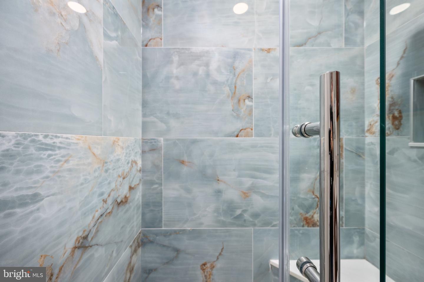 13953 OLEANDER CT, WOODBRIDGE, Virginia 22193, 6 Bedrooms Bedrooms, ,3 BathroomsBathrooms,Residential,For sale,13953 OLEANDER CT,VAPW2108974 MLS # VAPW2108974