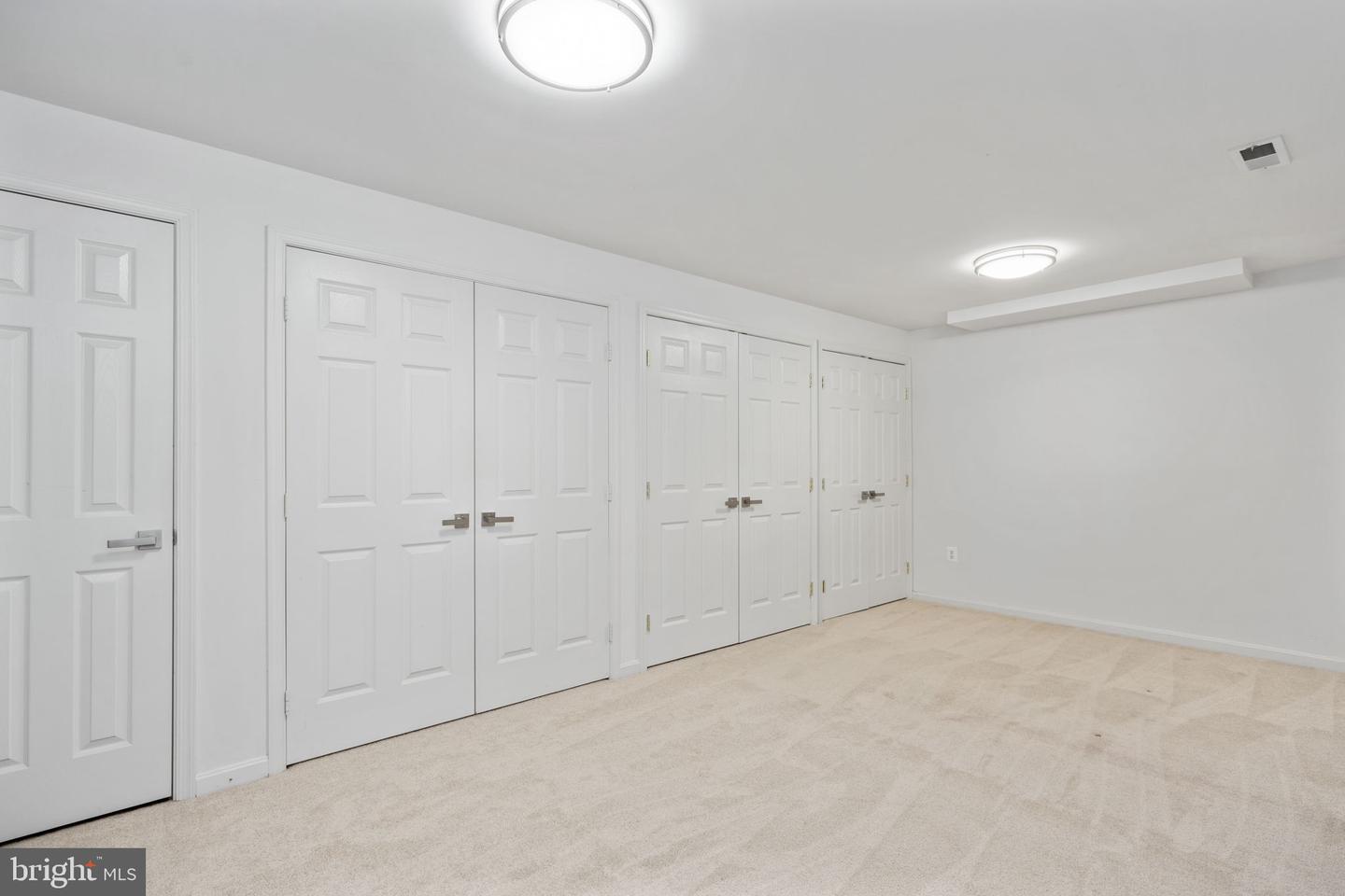 13953 OLEANDER CT, WOODBRIDGE, Virginia 22193, 6 Bedrooms Bedrooms, ,3 BathroomsBathrooms,Residential,For sale,13953 OLEANDER CT,VAPW2108974 MLS # VAPW2108974