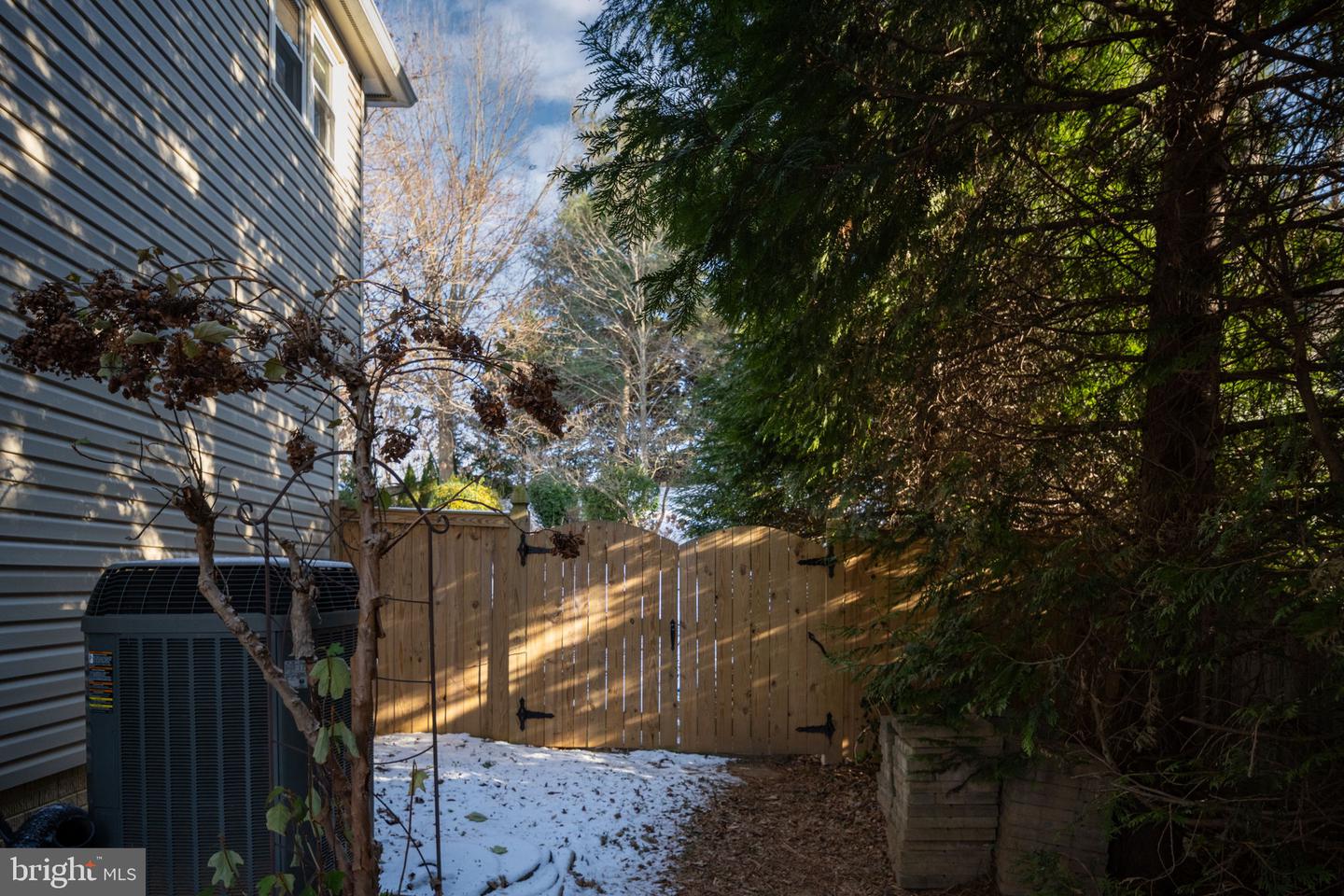 13953 OLEANDER CT, WOODBRIDGE, Virginia 22193, 6 Bedrooms Bedrooms, ,3 BathroomsBathrooms,Residential,For sale,13953 OLEANDER CT,VAPW2108974 MLS # VAPW2108974