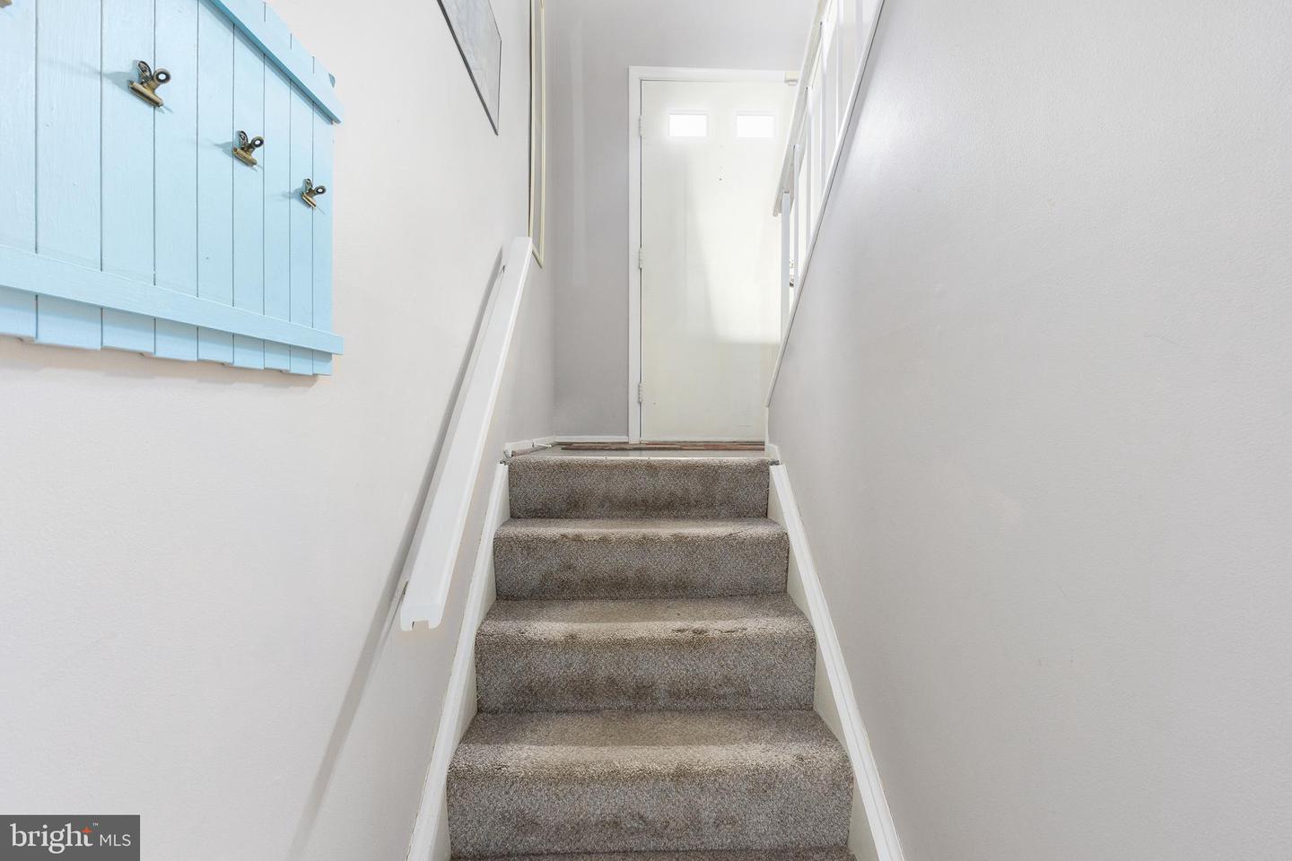 3400 HAWTHORNE RD, FREDERICKSBURG, Virginia 22407, 3 Bedrooms Bedrooms, 10 Rooms Rooms,2 BathroomsBathrooms,Residential,For sale,3400 HAWTHORNE RD,VASP2038082 MLS # VASP2038082