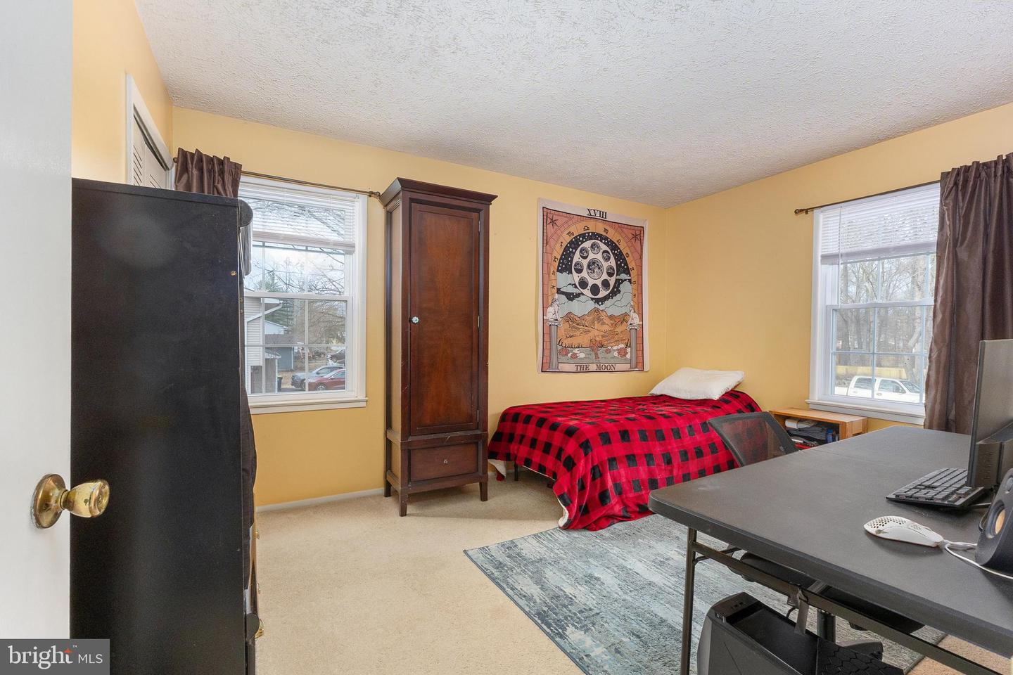 3400 HAWTHORNE RD, FREDERICKSBURG, Virginia 22407, 3 Bedrooms Bedrooms, 10 Rooms Rooms,2 BathroomsBathrooms,Residential,For sale,3400 HAWTHORNE RD,VASP2038082 MLS # VASP2038082