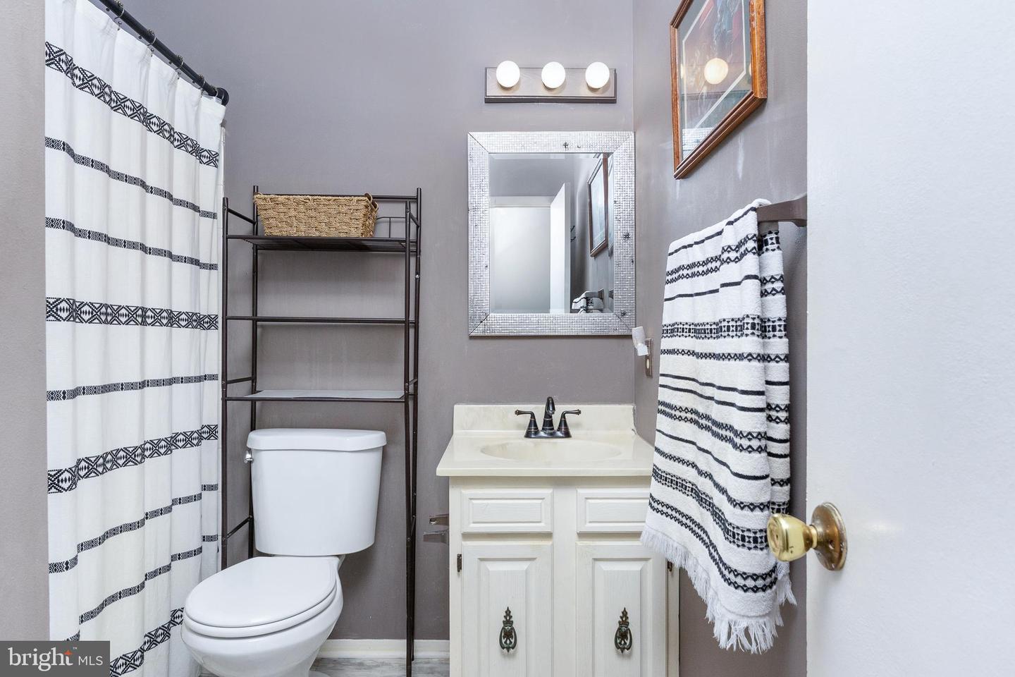 3400 HAWTHORNE RD, FREDERICKSBURG, Virginia 22407, 3 Bedrooms Bedrooms, 10 Rooms Rooms,2 BathroomsBathrooms,Residential,For sale,3400 HAWTHORNE RD,VASP2038082 MLS # VASP2038082