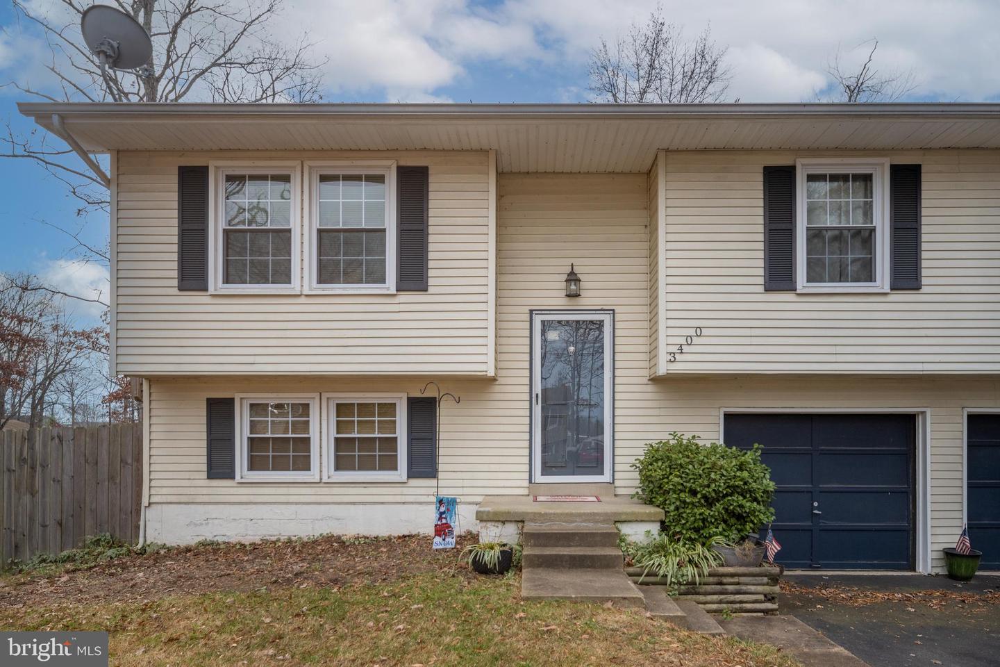 3400 HAWTHORNE RD, FREDERICKSBURG, Virginia 22407, 3 Bedrooms Bedrooms, 10 Rooms Rooms,2 BathroomsBathrooms,Residential,For sale,3400 HAWTHORNE RD,VASP2038082 MLS # VASP2038082